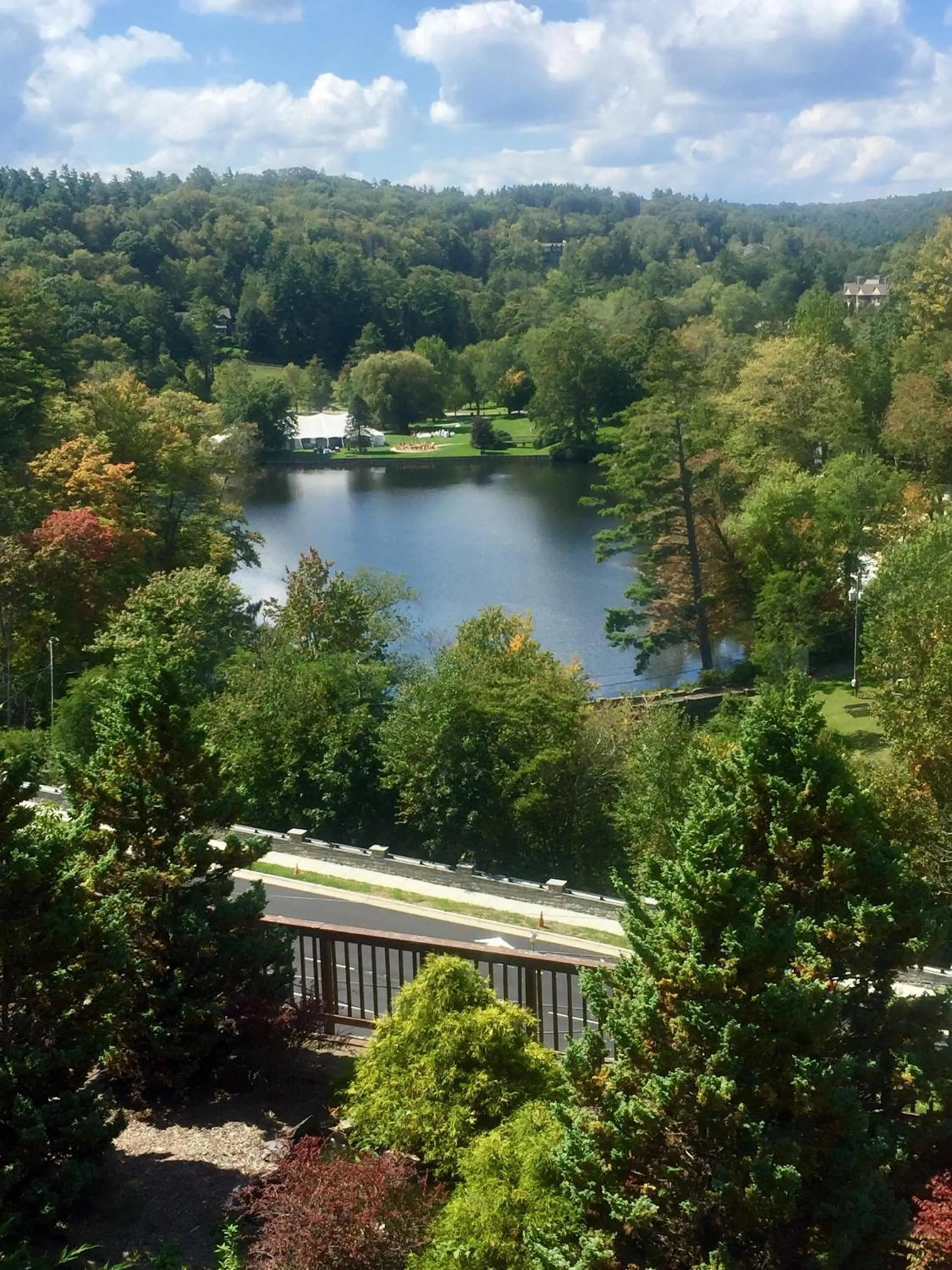 Lake view in Cliff Dwellers Inn