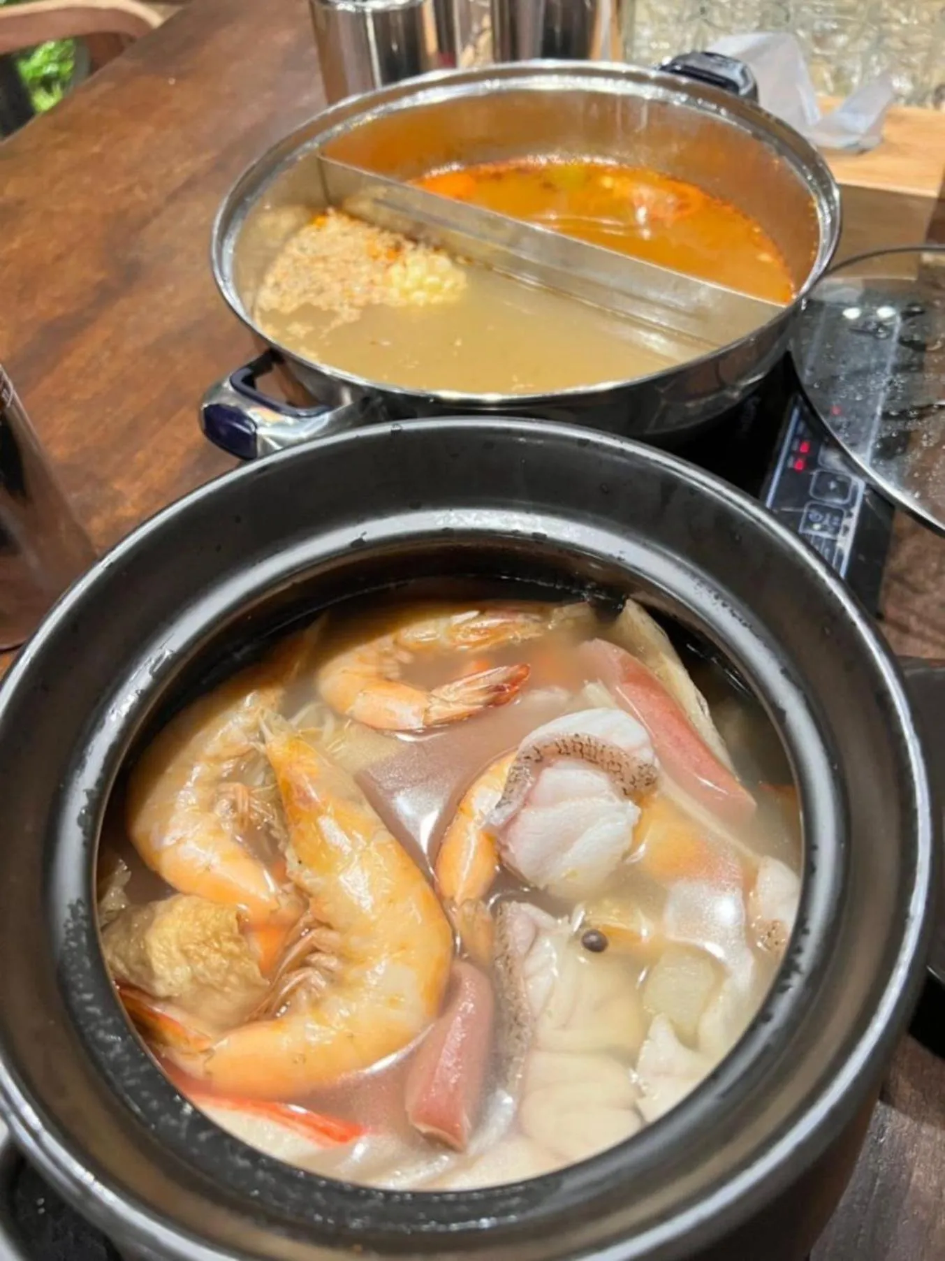 Food and drinks in Fig Tree Hills Resort (花果山度假村)