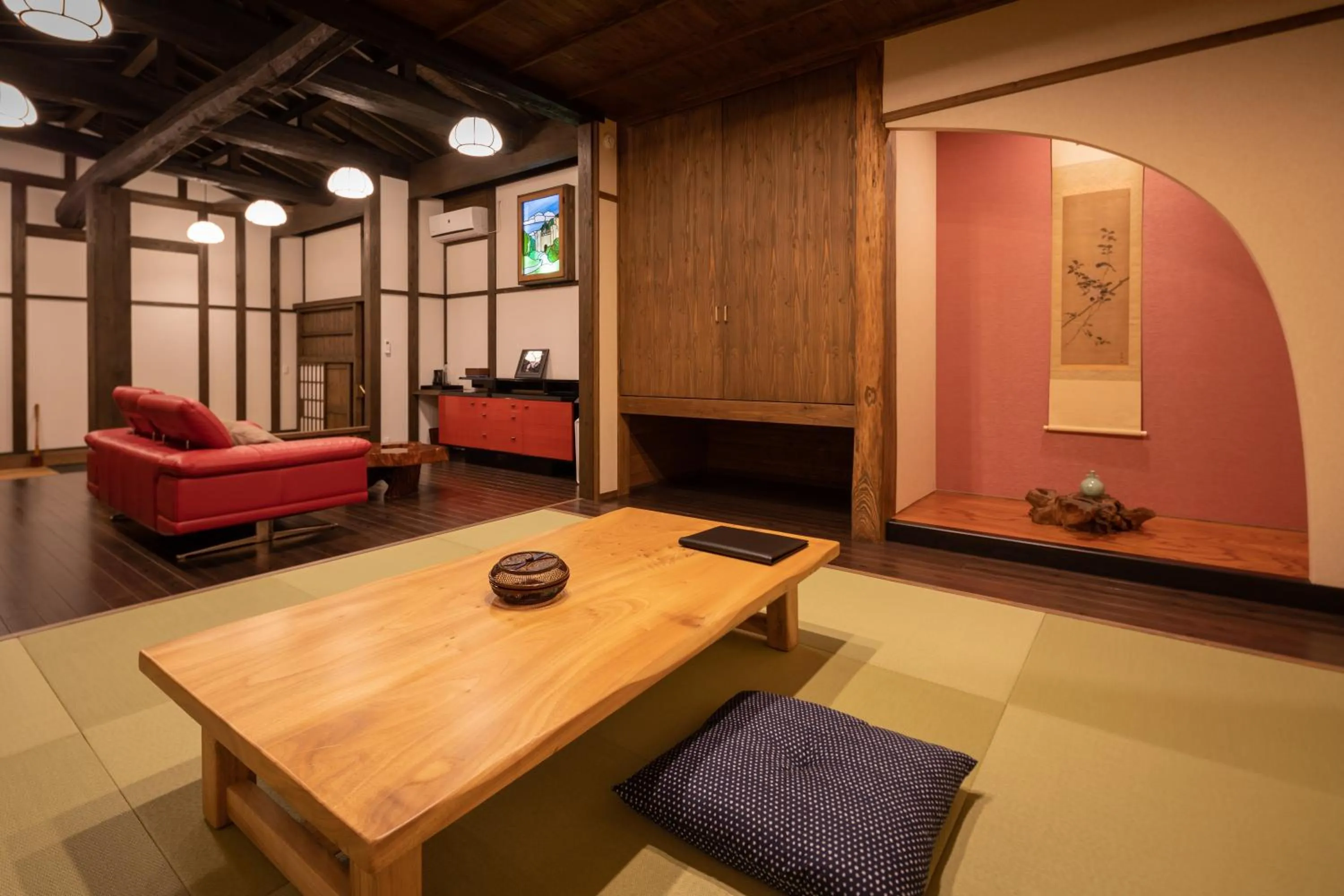 Living room in Sen-no-Mori