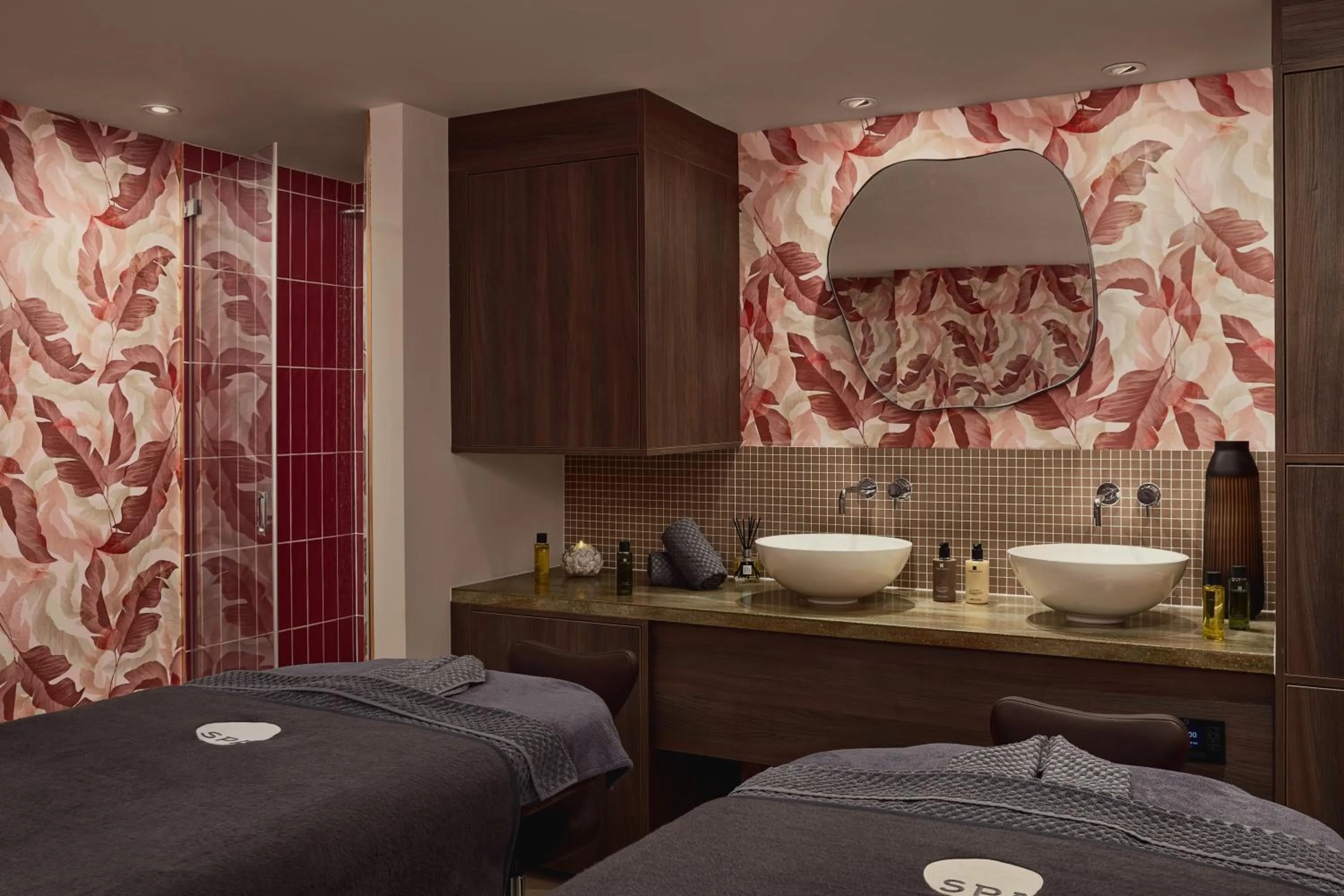 Spa and wellness centre/facilities, Bed in Ufford Park Resort