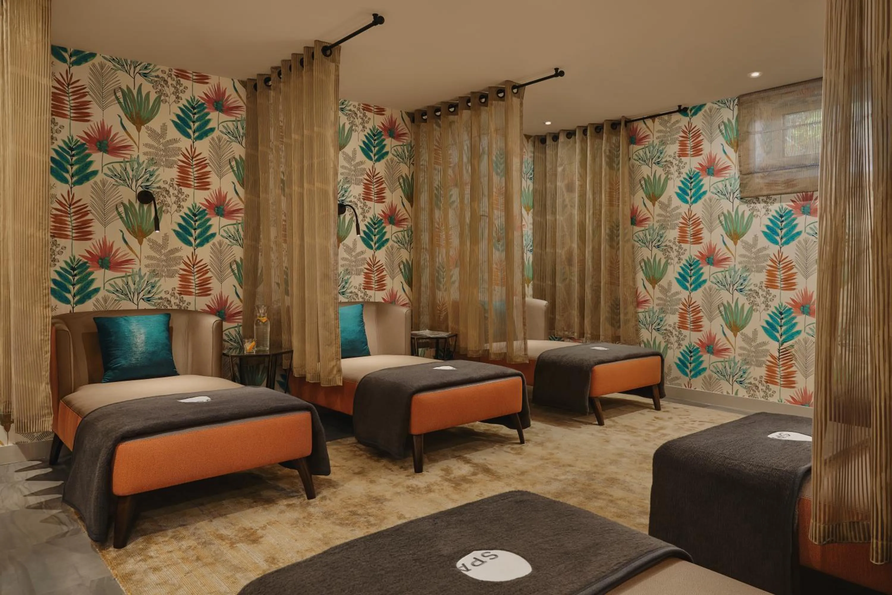 Spa and wellness centre/facilities, Bed in Ufford Park Resort