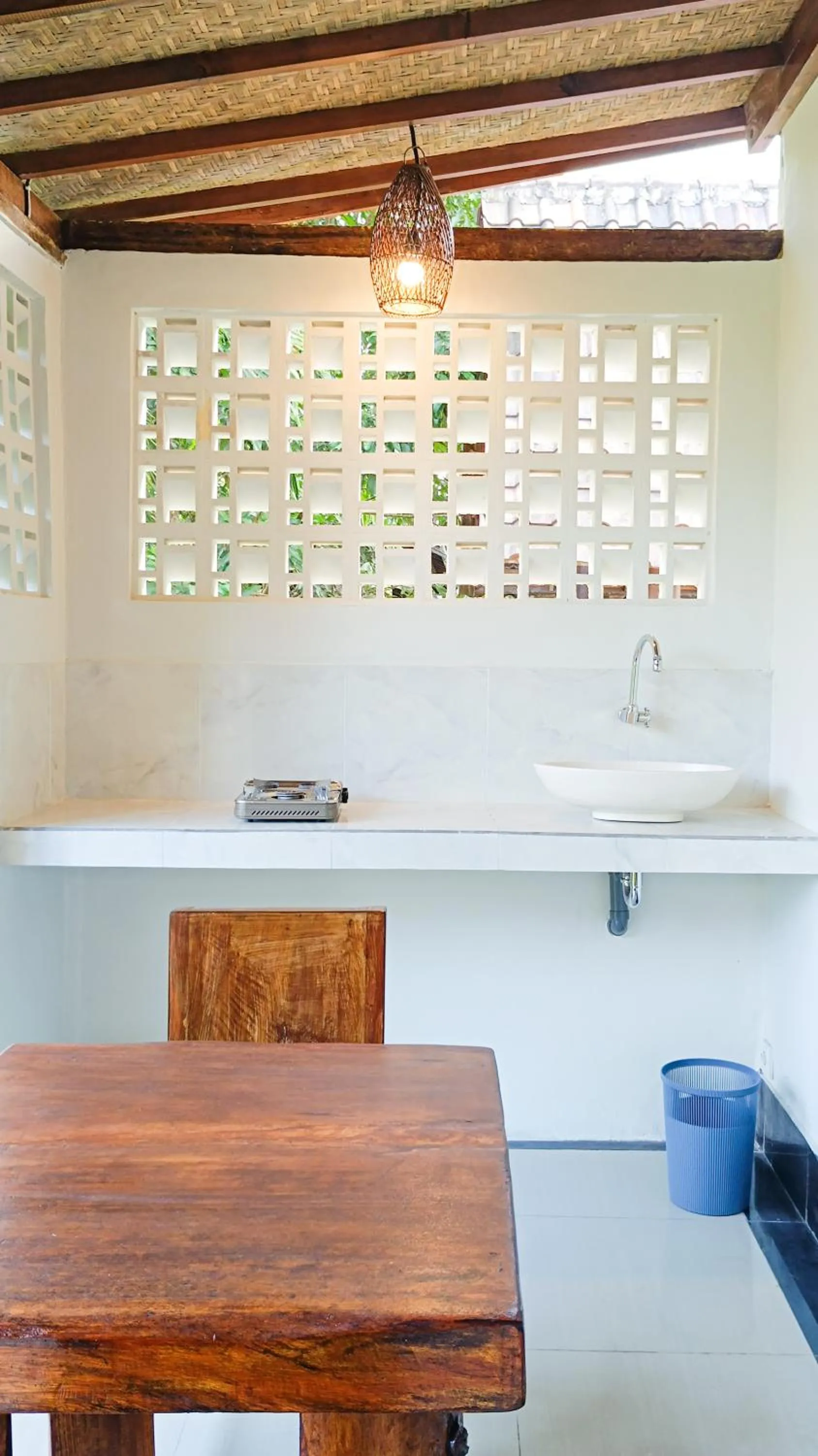 Kitchen or kitchenette in Lumbung Asri Cottage