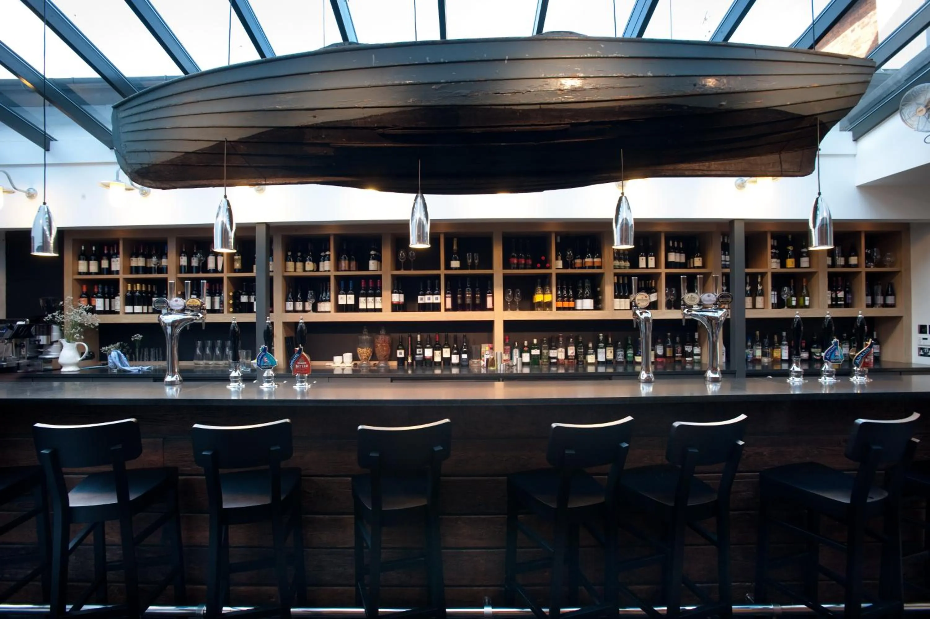 Lounge or bar in The Crown Hotel