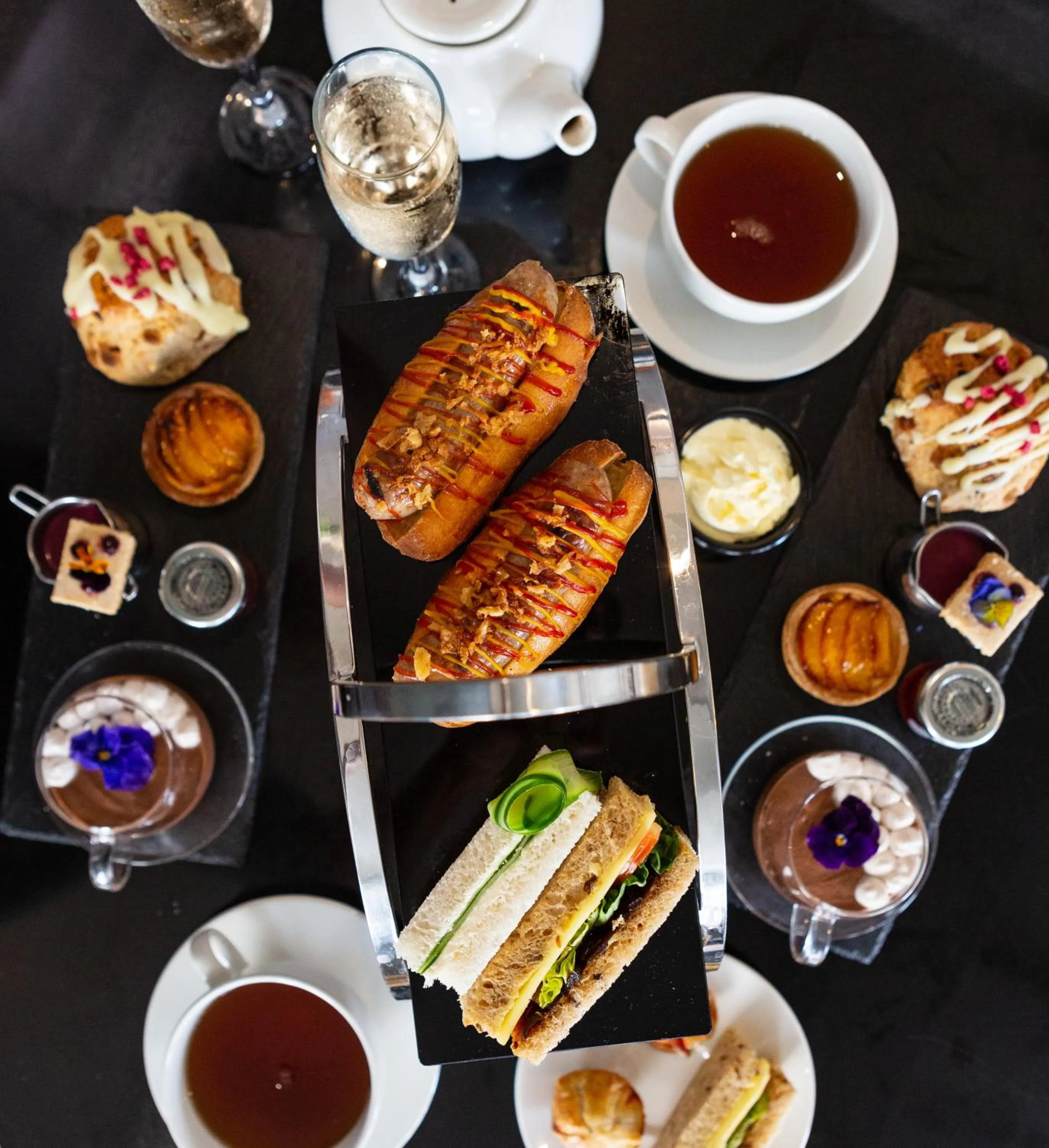 Restaurant/places to eat in The Crown Hotel