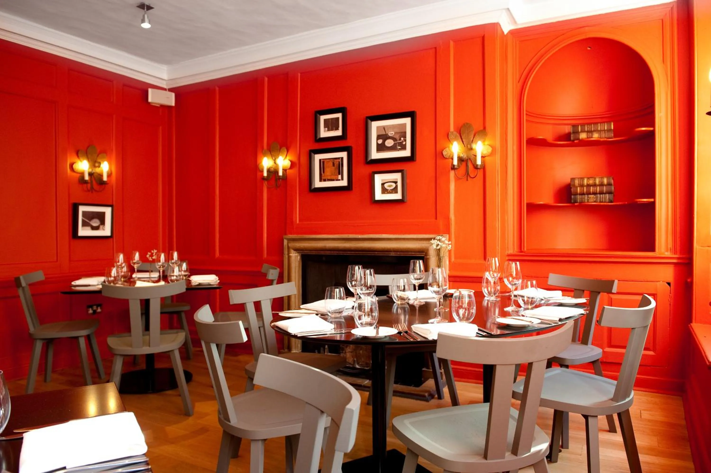 Restaurant/places to eat in The Crown Hotel