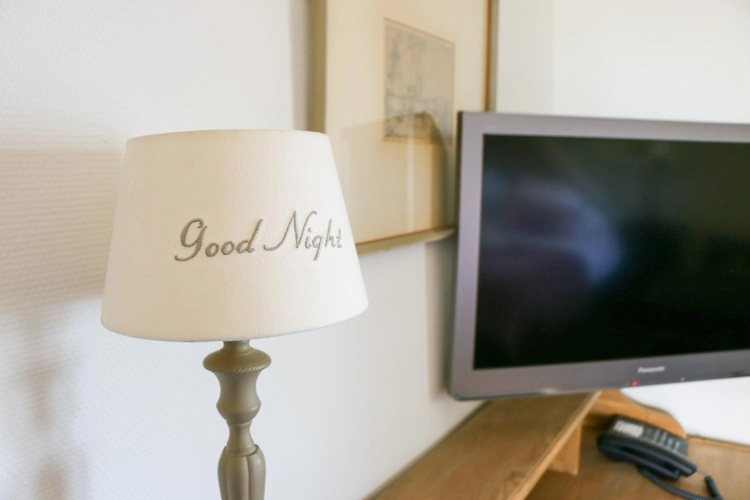 Communal lounge/ TV room in Auberge de Campveerse Toren