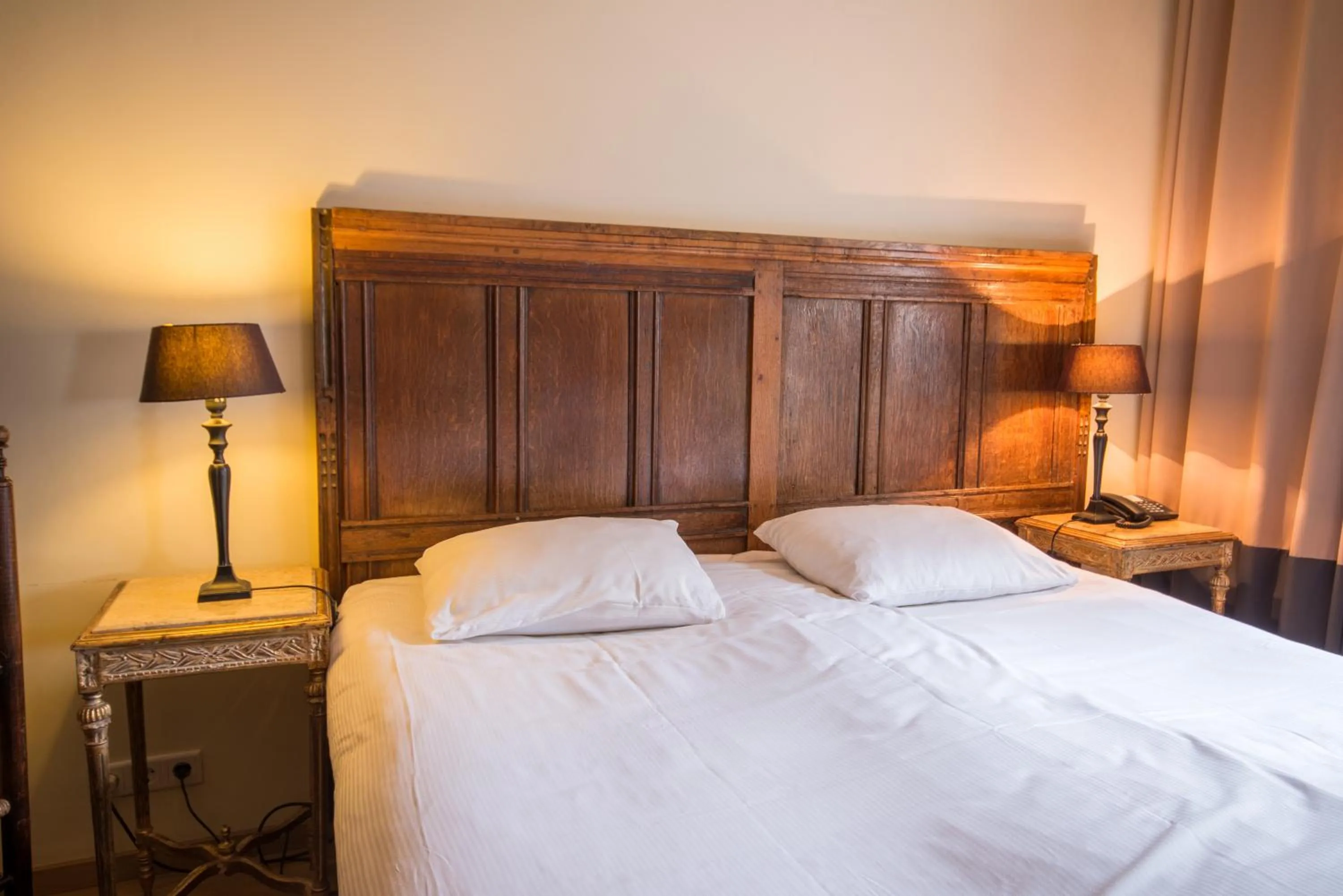 Bed in Auberge de Campveerse Toren