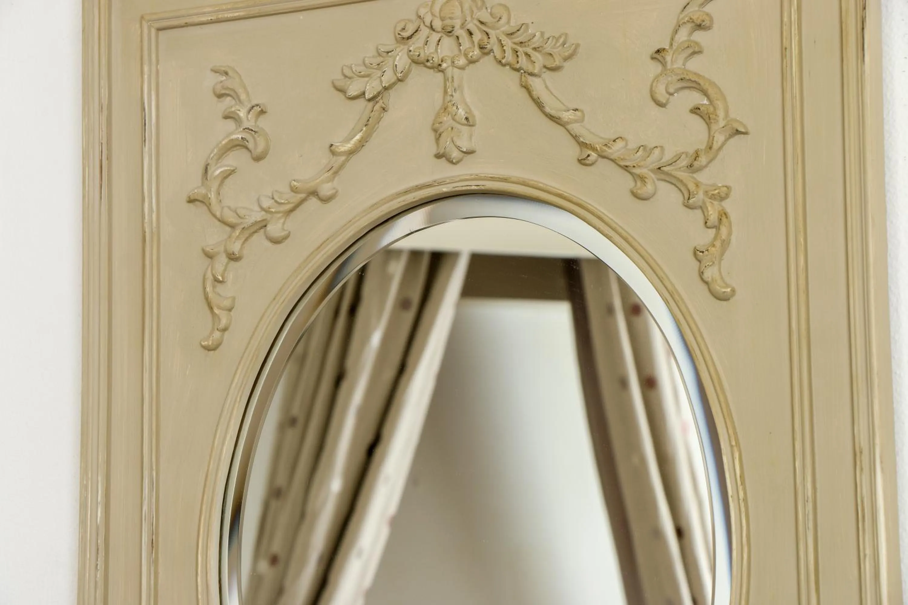 Decorative detail in Auberge de Campveerse Toren