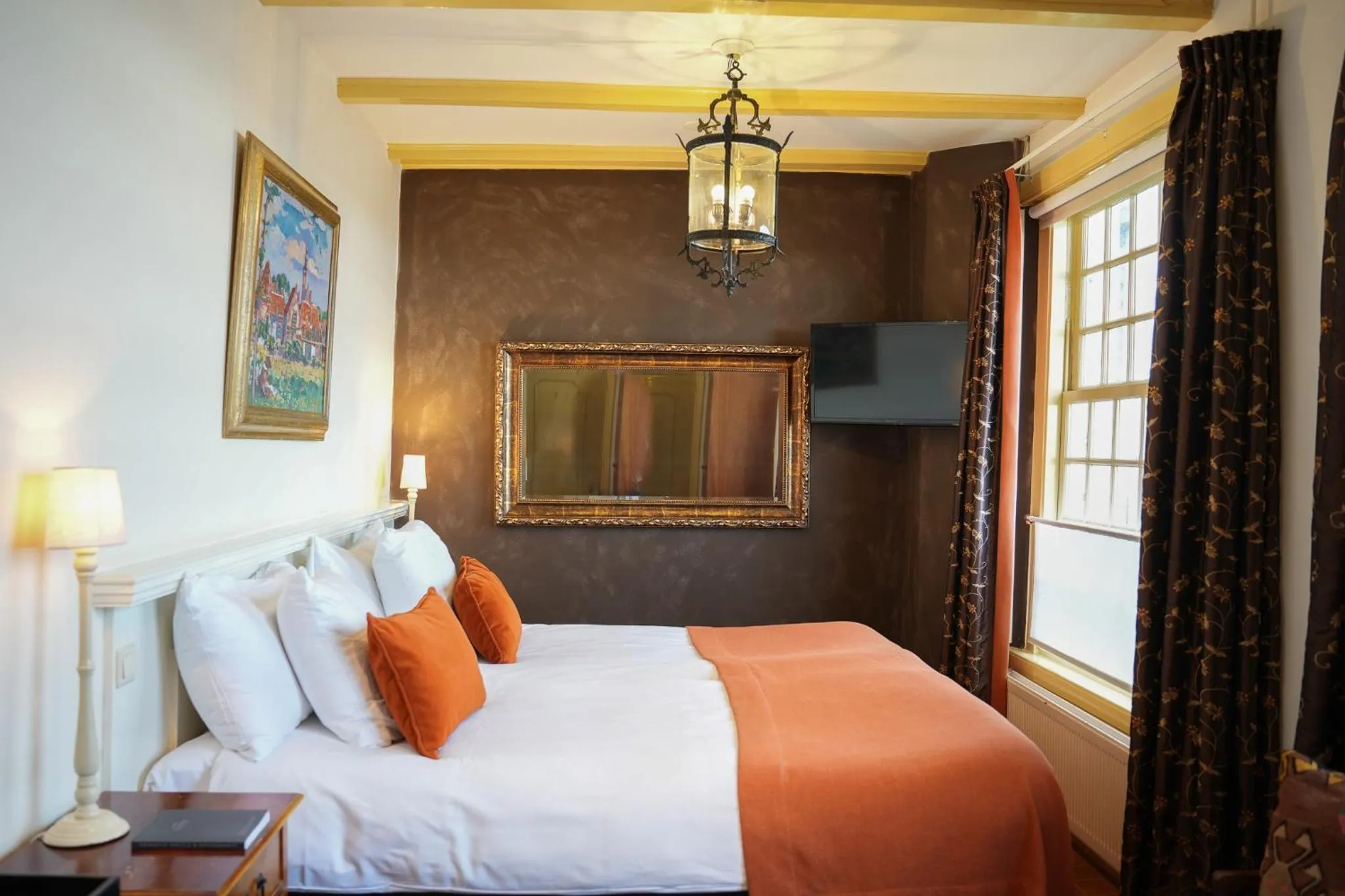 TV and multimedia, Bed in Auberge de Campveerse Toren