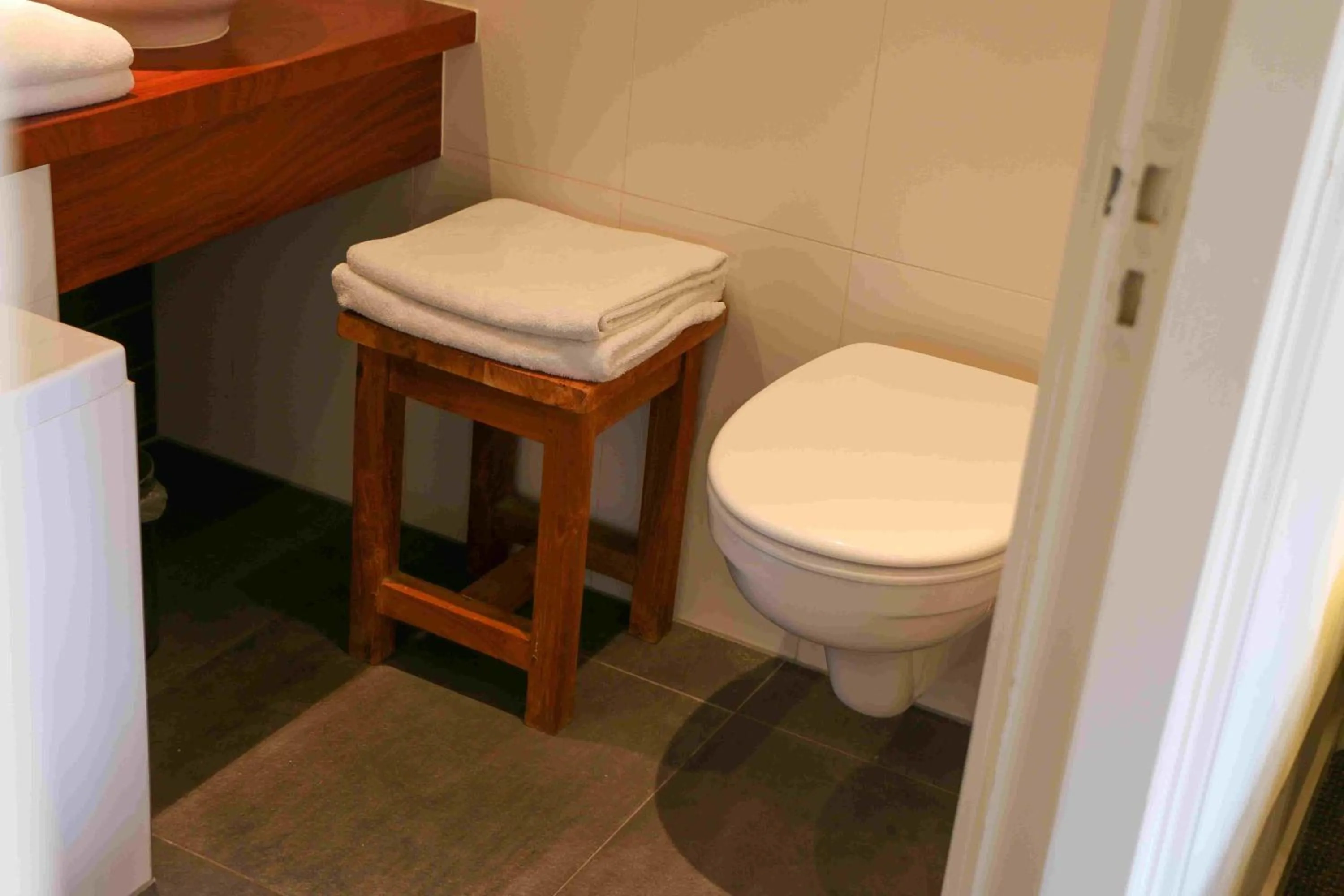 Bathroom in Auberge de Campveerse Toren