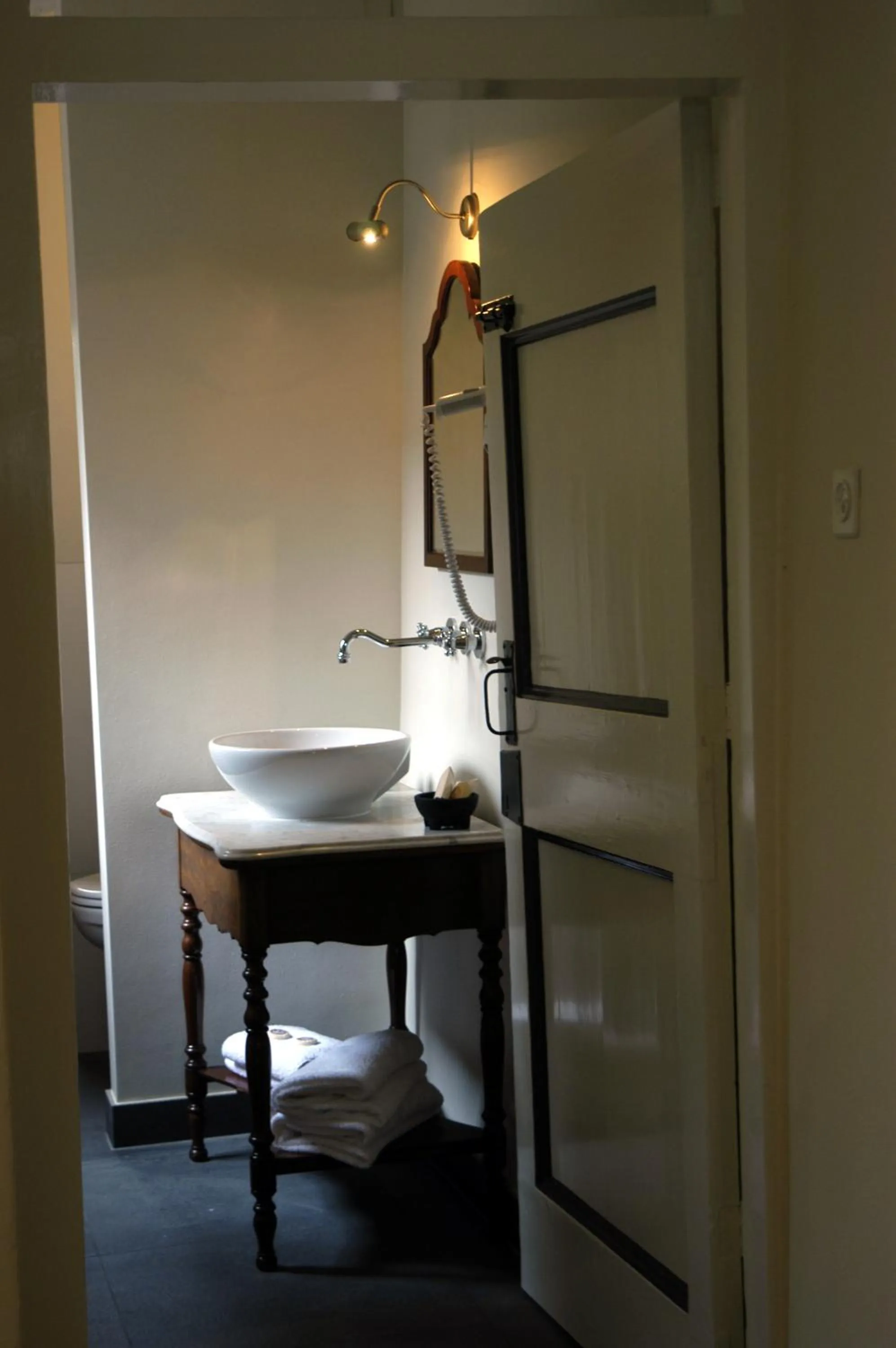 Bathroom in Auberge de Campveerse Toren