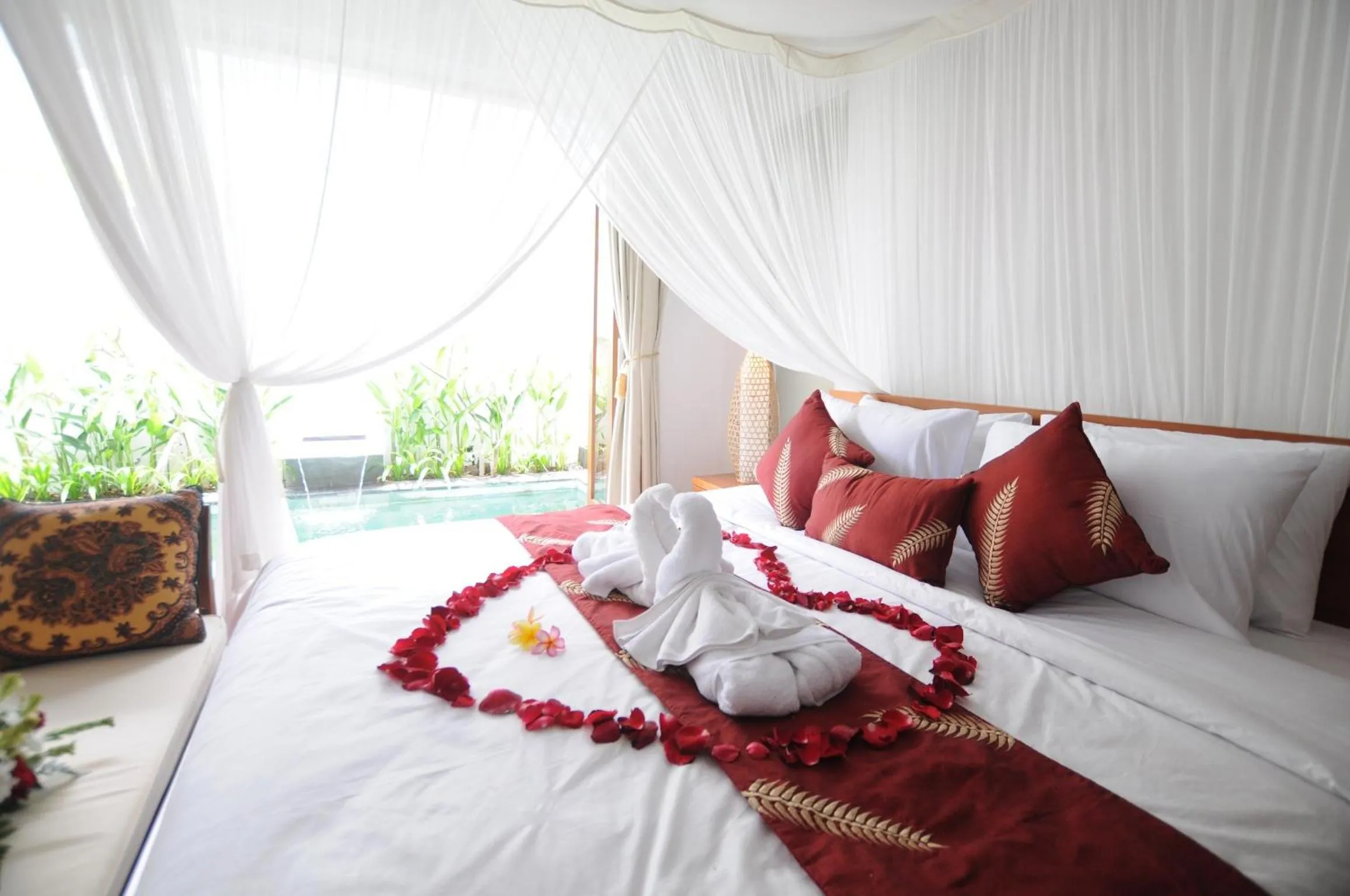 Bedroom, Bed in Villa Bougainville