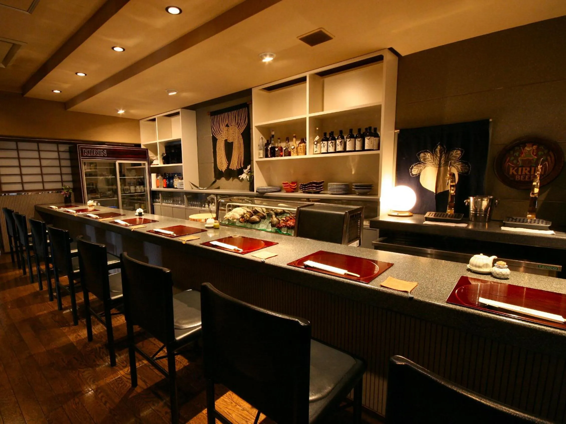 Restaurant/places to eat in Kita Hotel