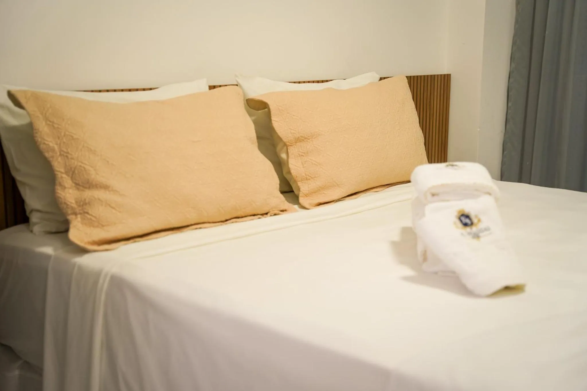 Bed in EL SHADDAI HOTEL