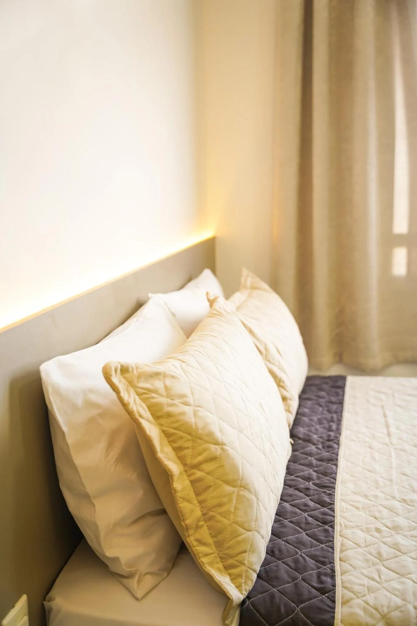 Bed in EL SHADDAI HOTEL