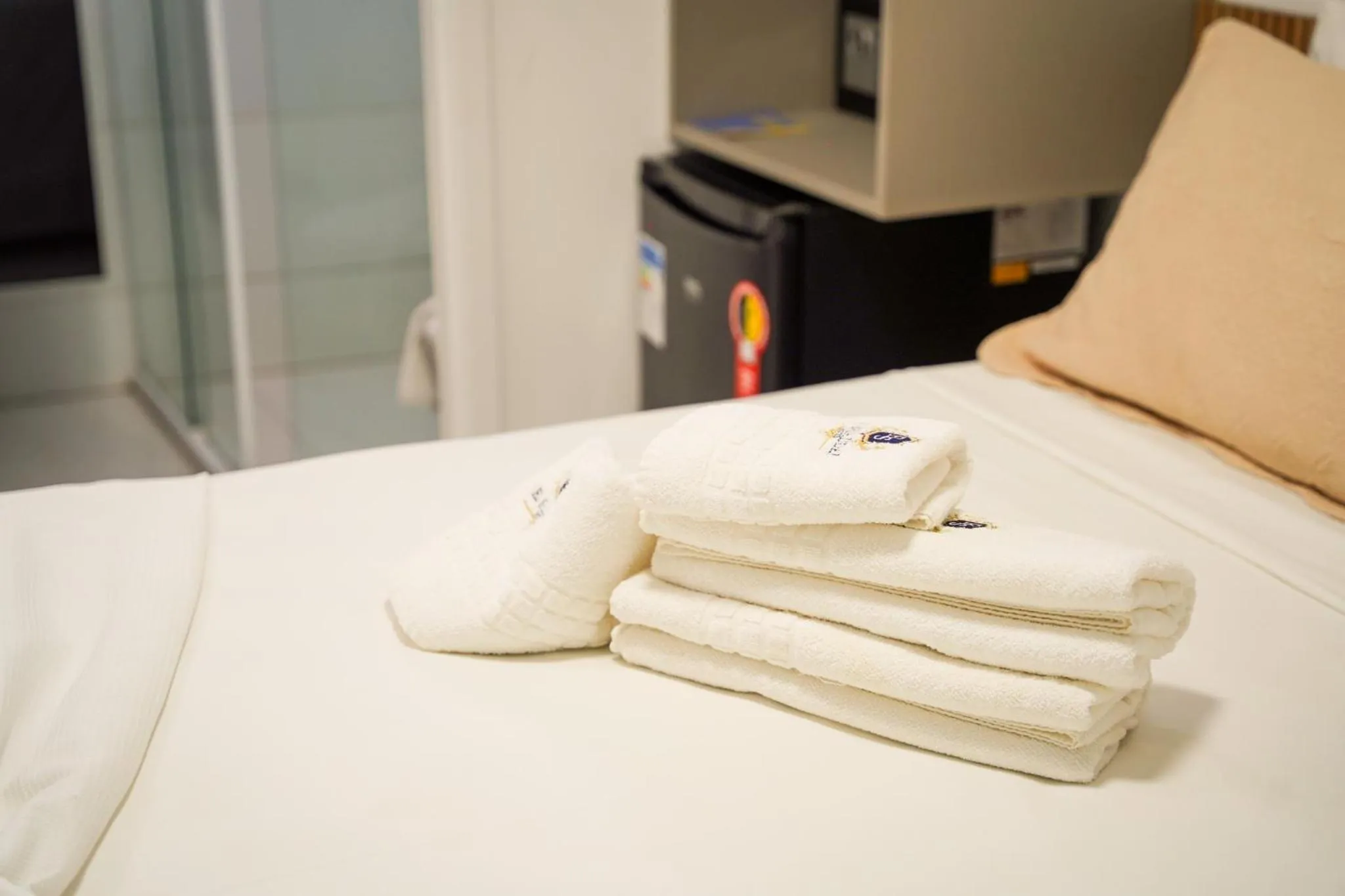 Bed in EL SHADDAI HOTEL