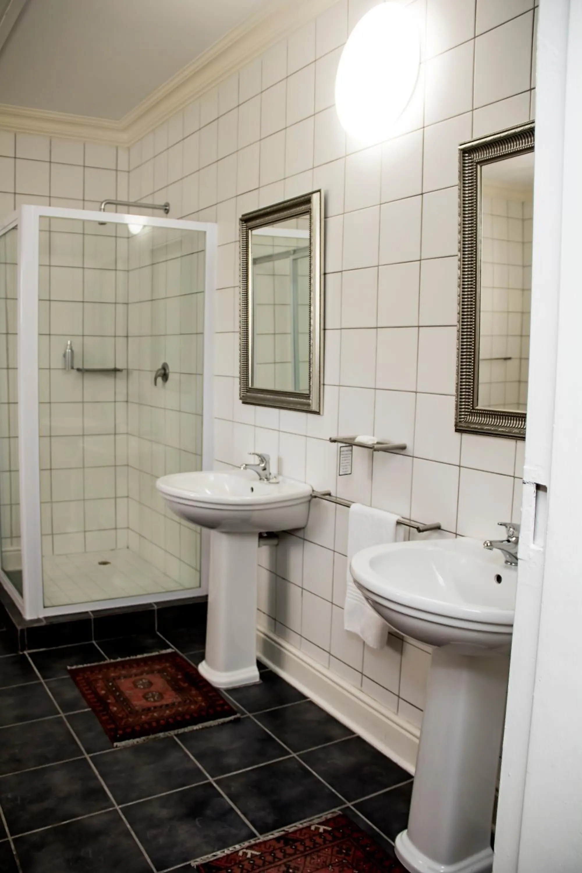 Bathroom in Matoppo Inn