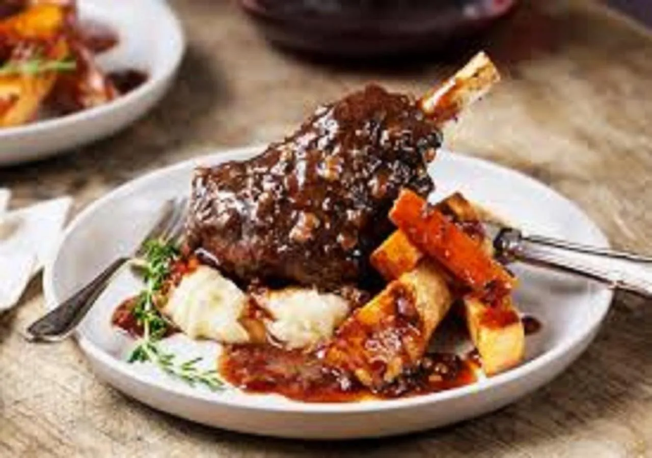 Dinner in Matoppo Inn