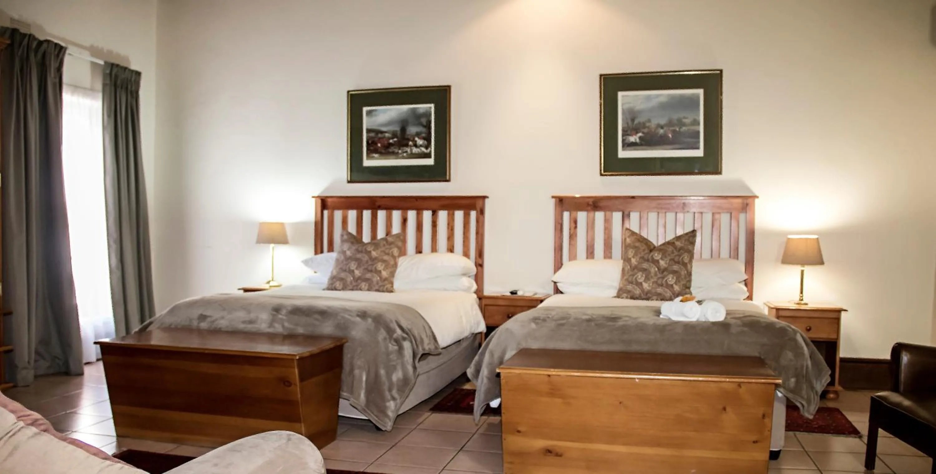 Photo of the whole room, Bed in Matoppo Inn