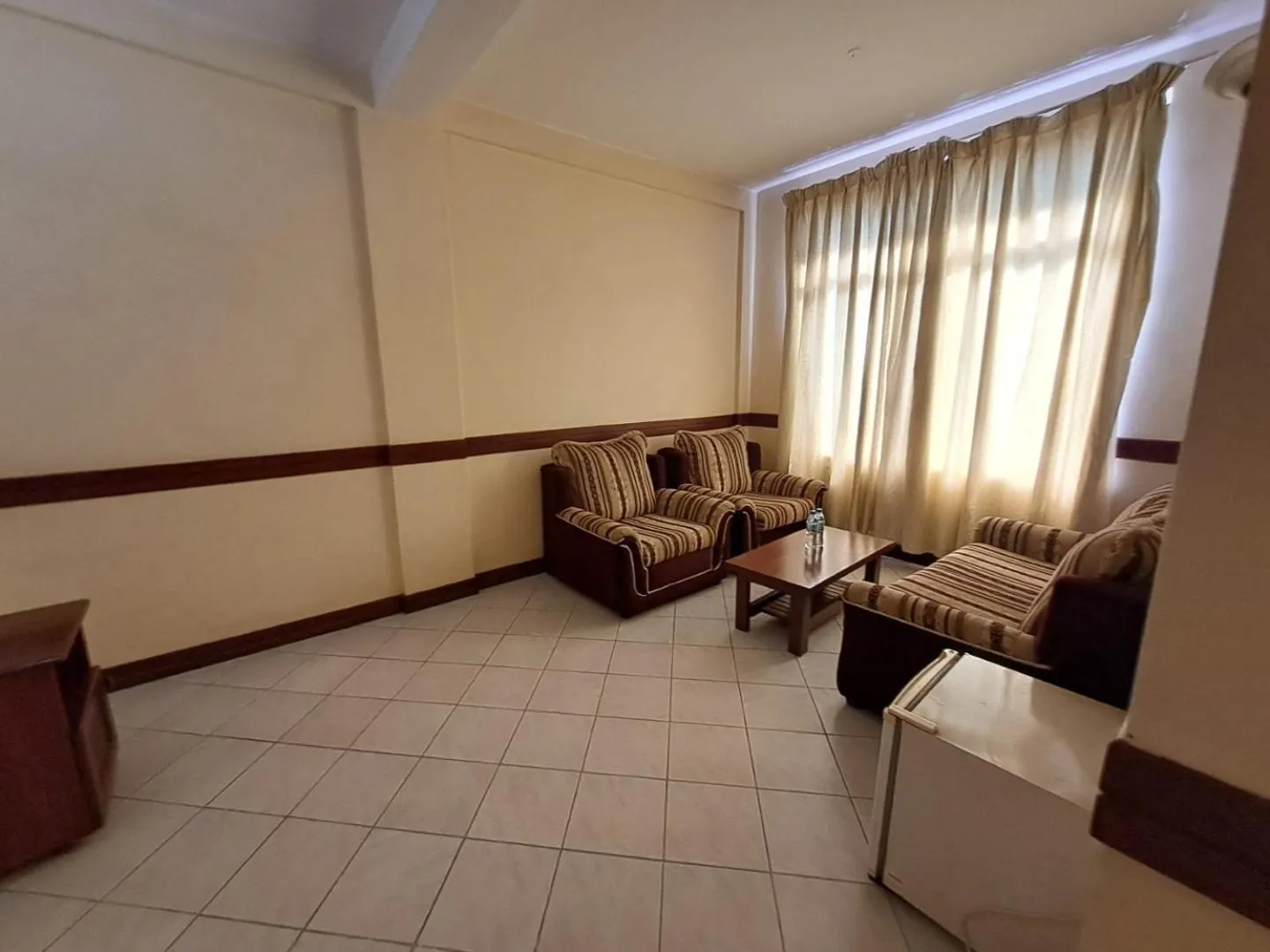 Living room in Moshi Leopard Hotel