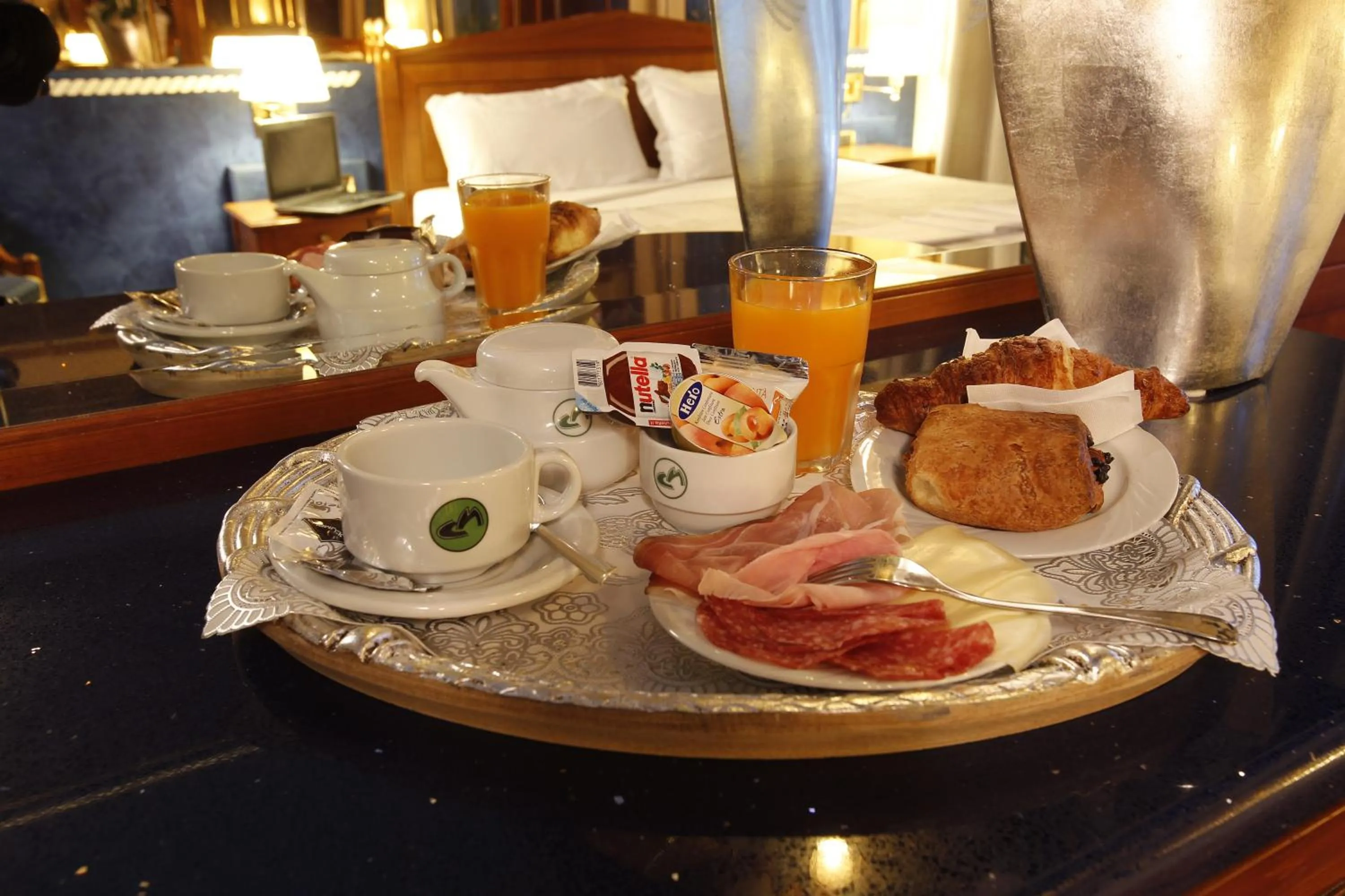 Continental breakfast in Hotel City Legnano