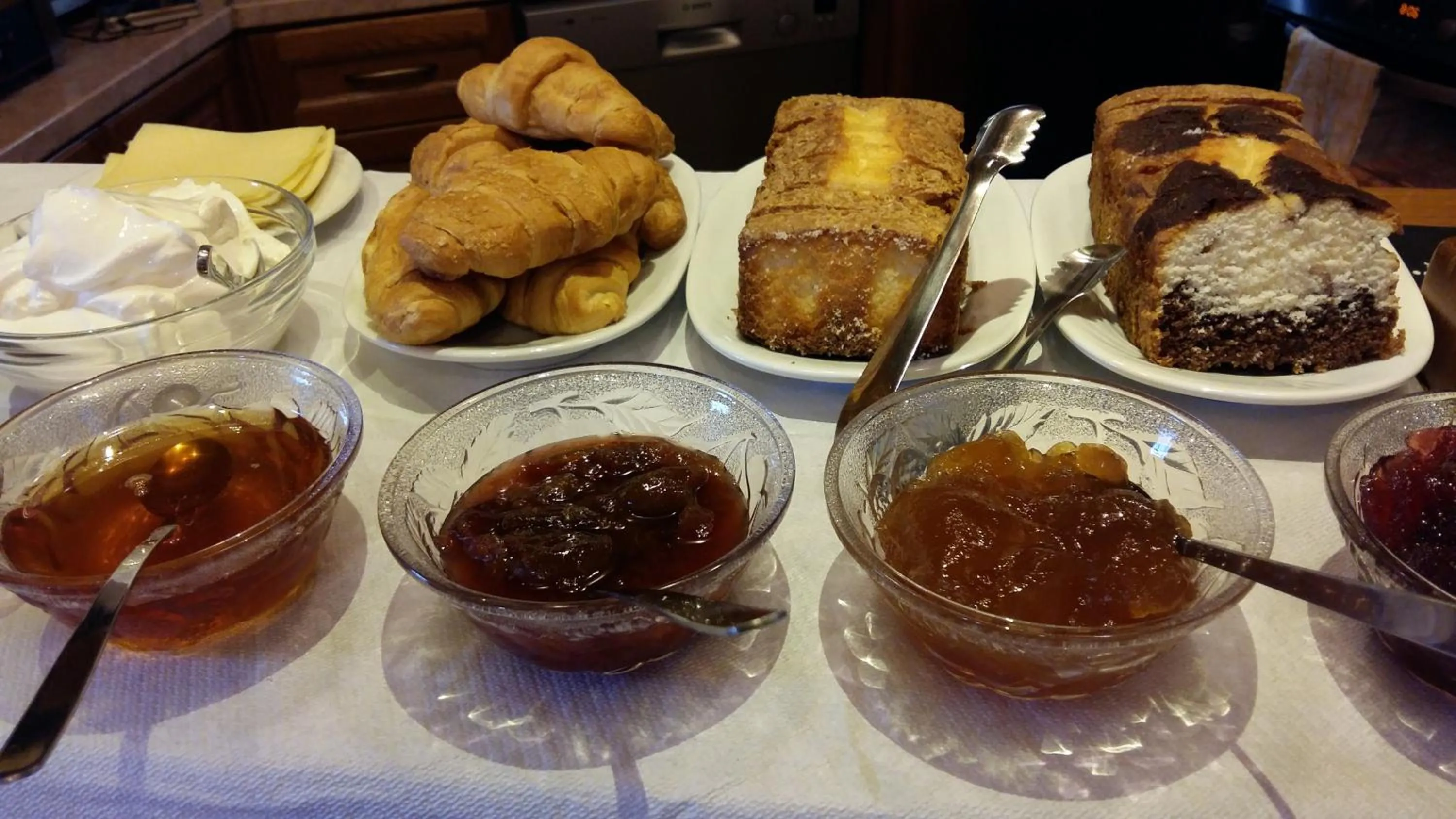 Breakfast in Archontiko Evridikis