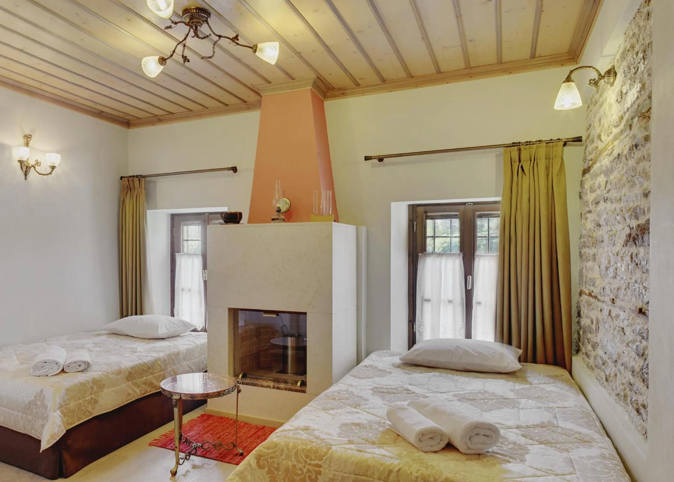 Bed in Archontiko Evridikis
