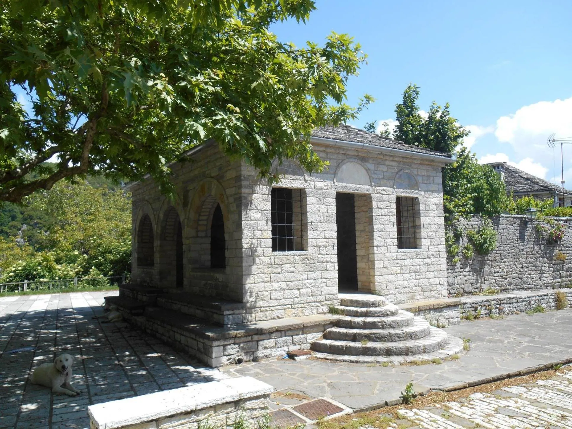 Off site in Archontiko Evridikis