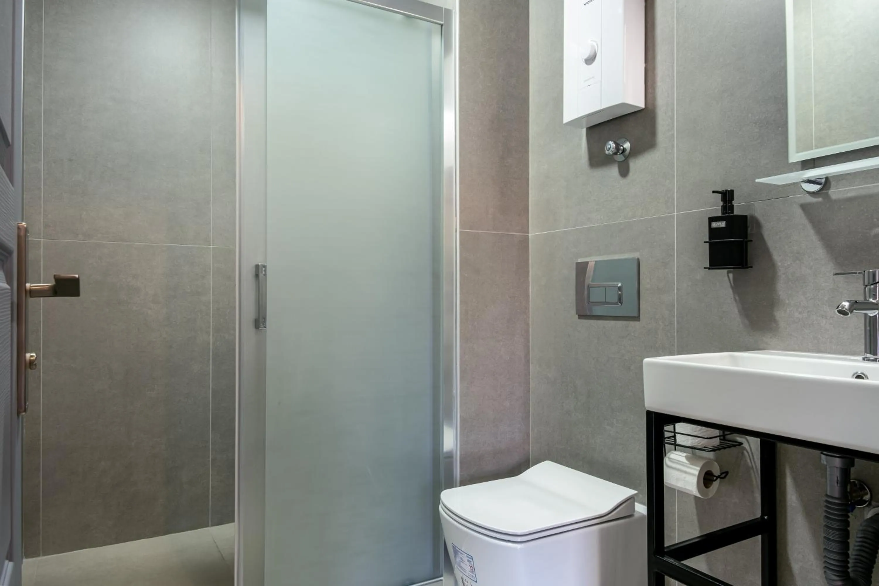 Bathroom in Datça Işık Apart