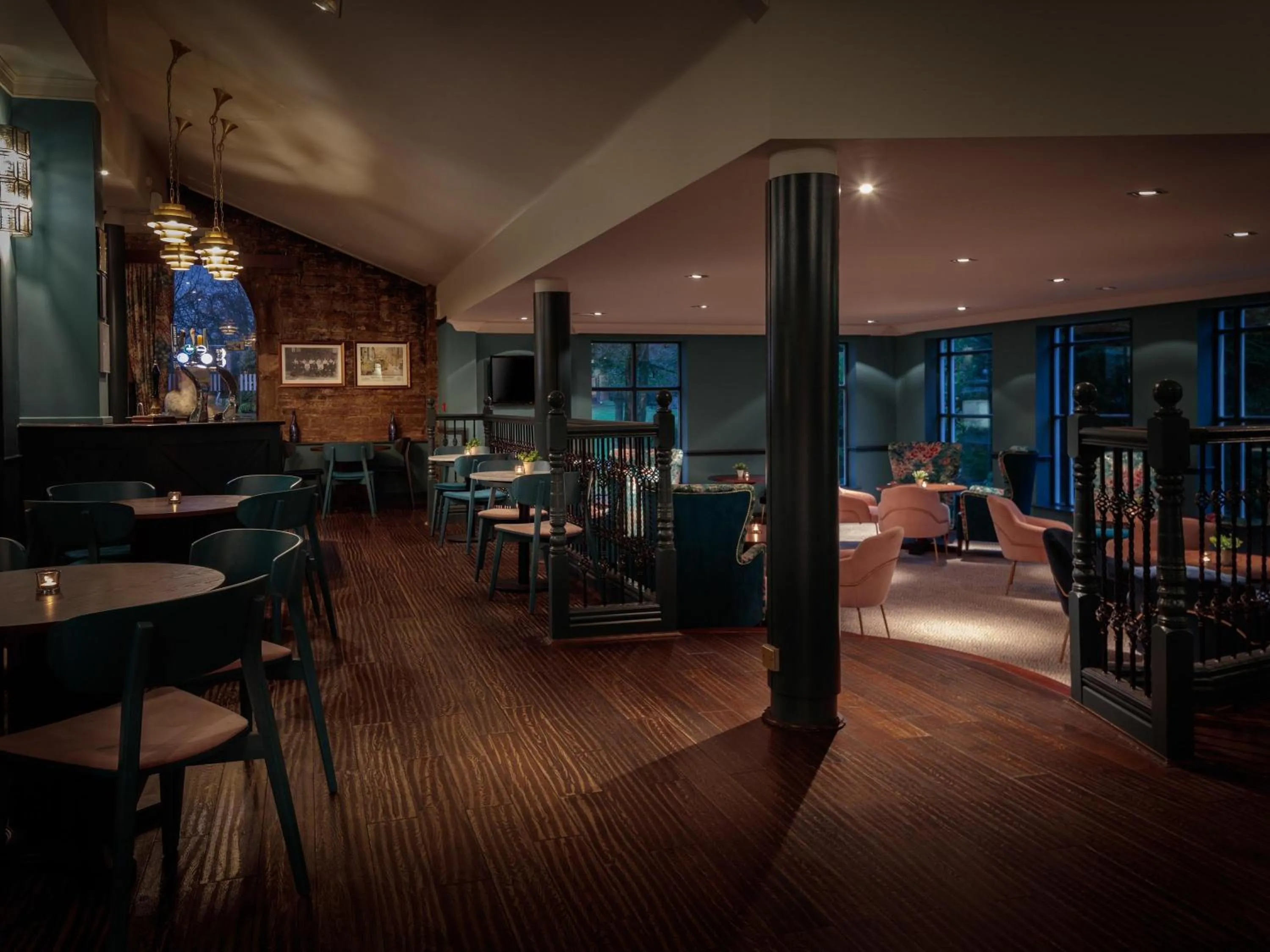 Lounge or bar in Mercure Blackburn Dunkenhalgh Hotel & Spa