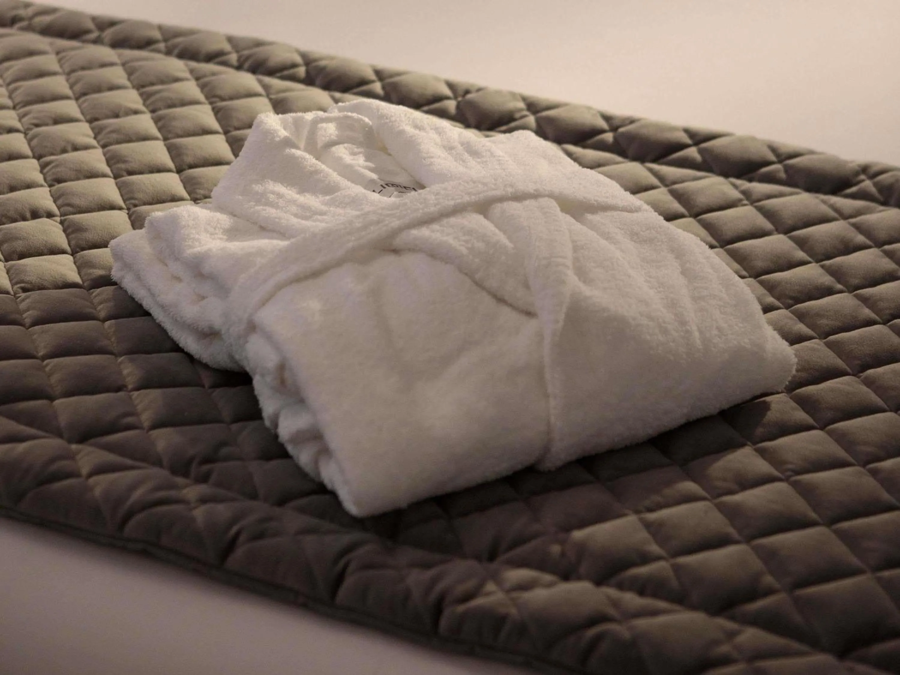 Bedroom, Bed in Mercure Blackburn Dunkenhalgh Hotel & Spa