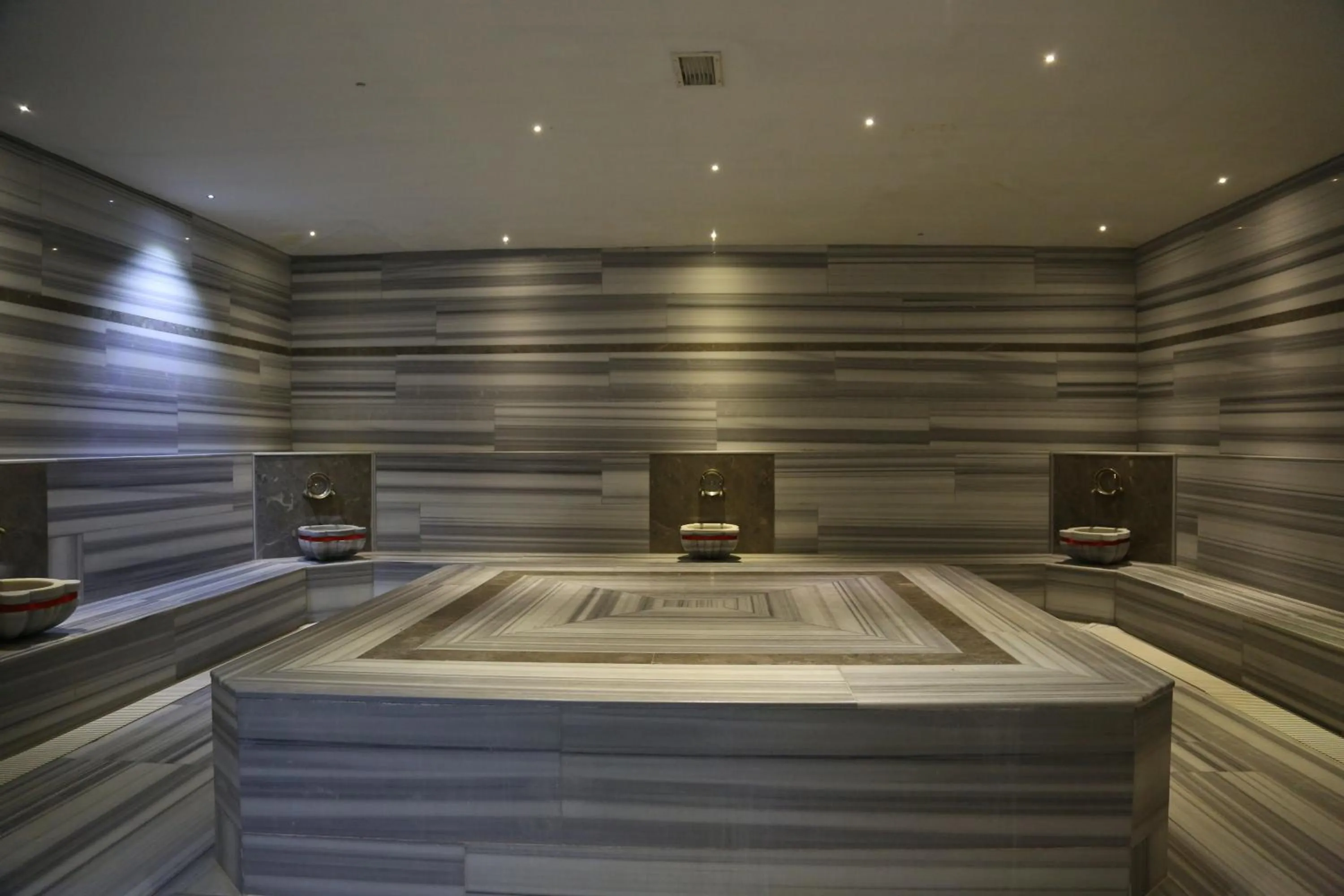 Public Bath in Ramada By Wyndham Soma