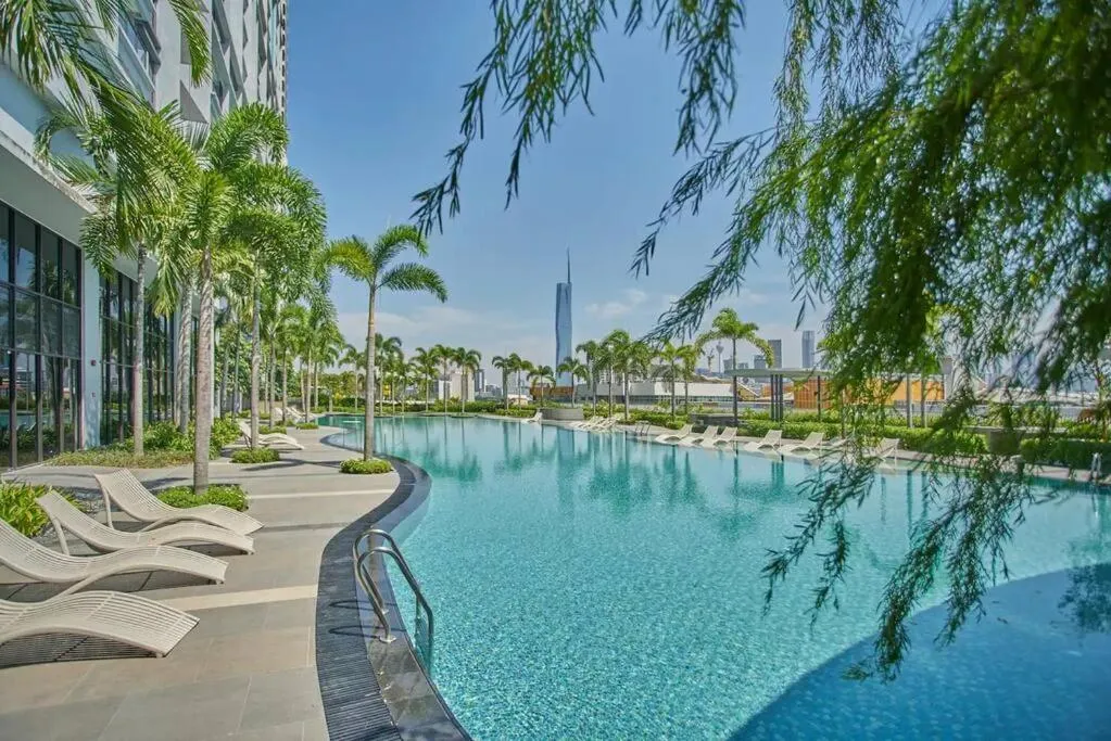 Day in Cozy Skyline Retreat at Trion KL, Level 63