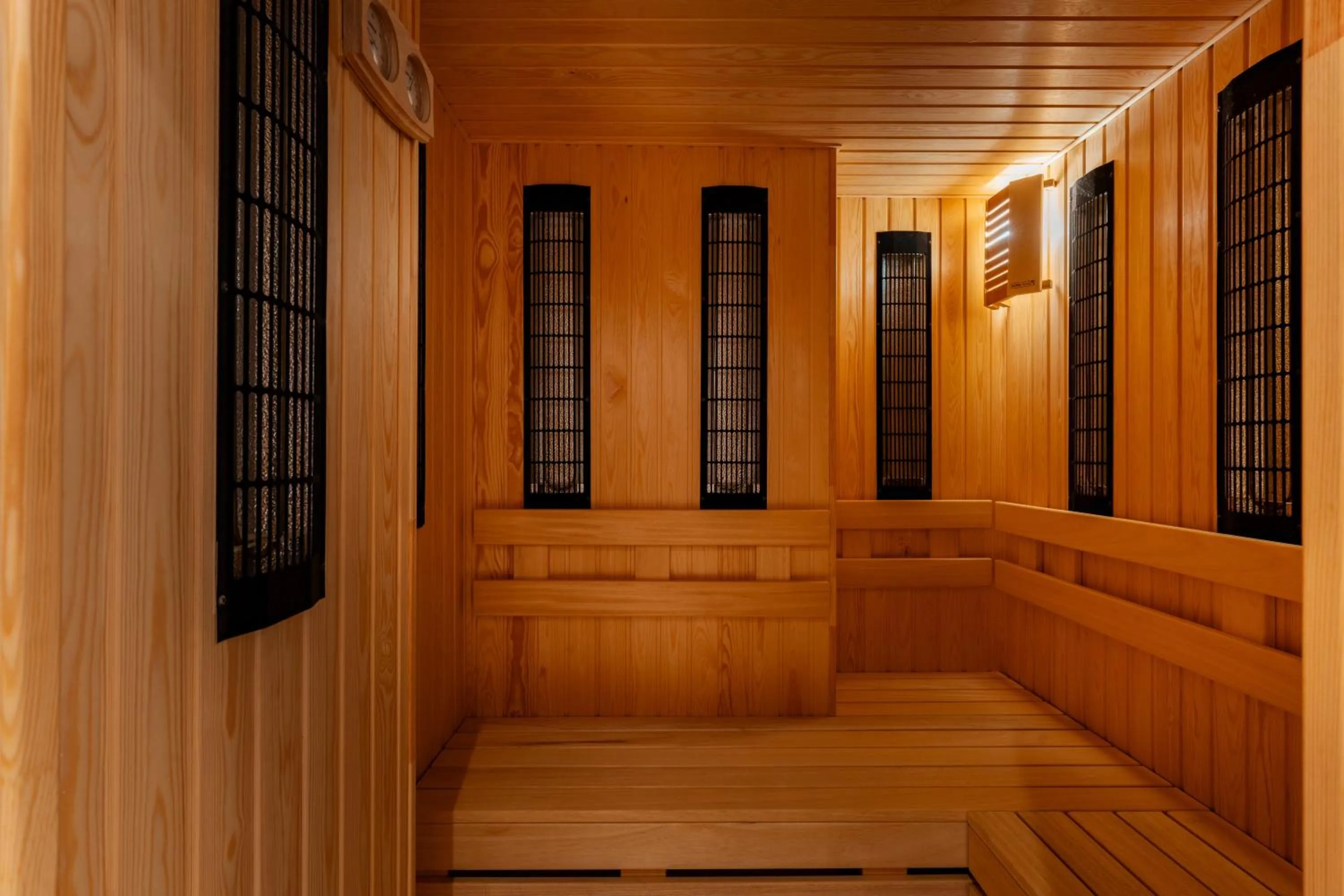 Sauna in Hotel NOBLESSE Boutique&Spa