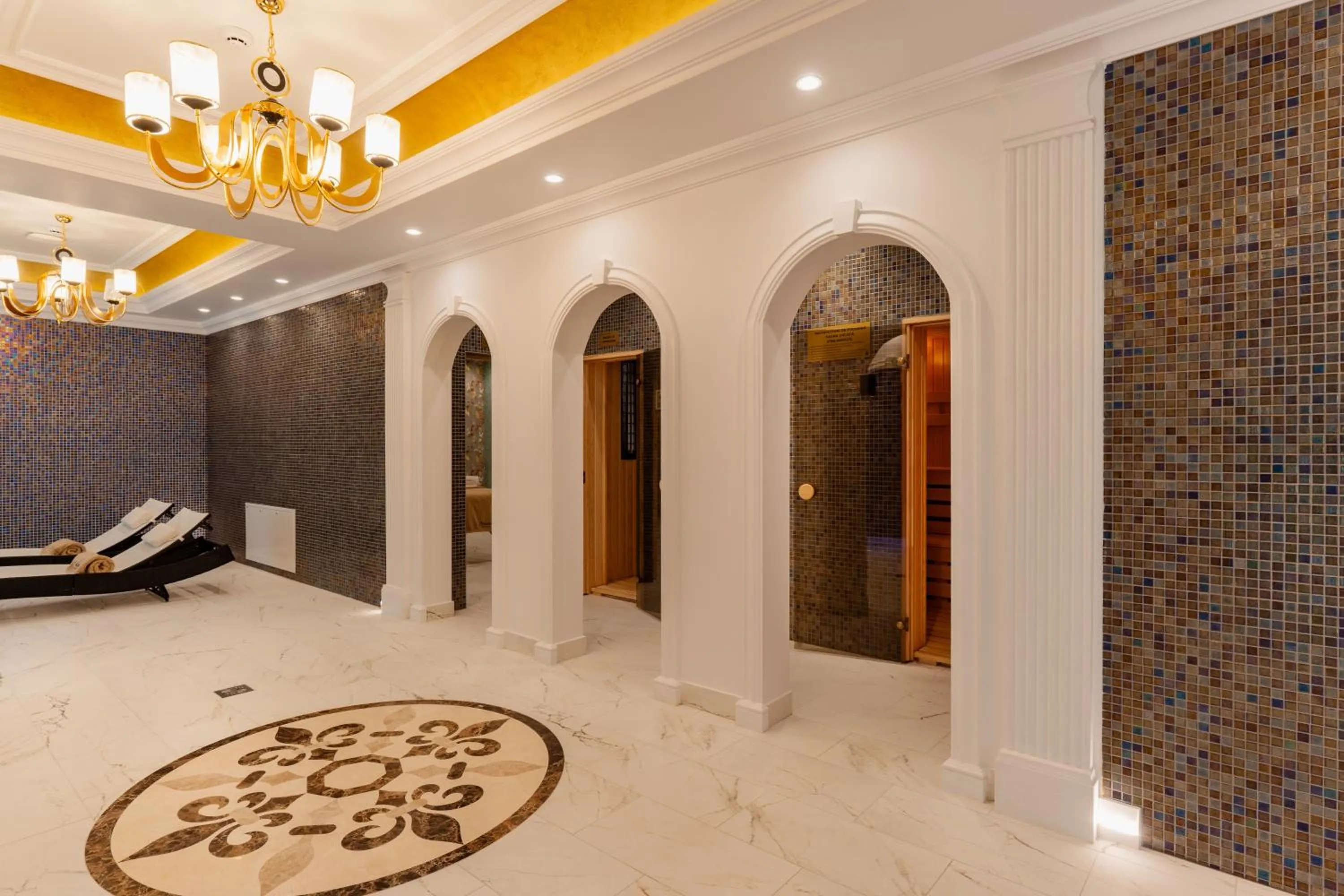 Spa and wellness centre/facilities in Hotel NOBLESSE Boutique&Spa