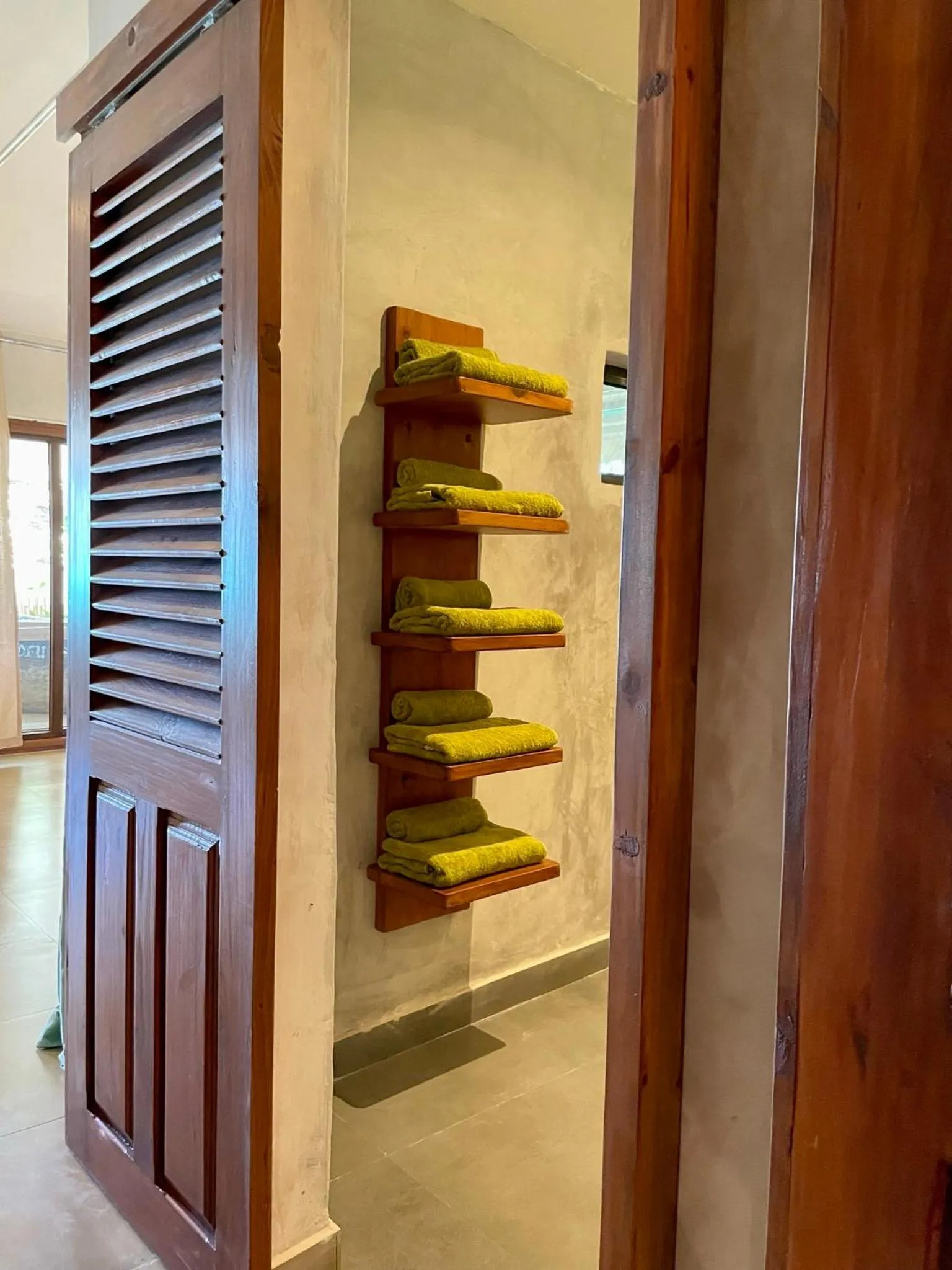 Bathroom in Blue Reef Sport & Fishing Lodge and Bungalows