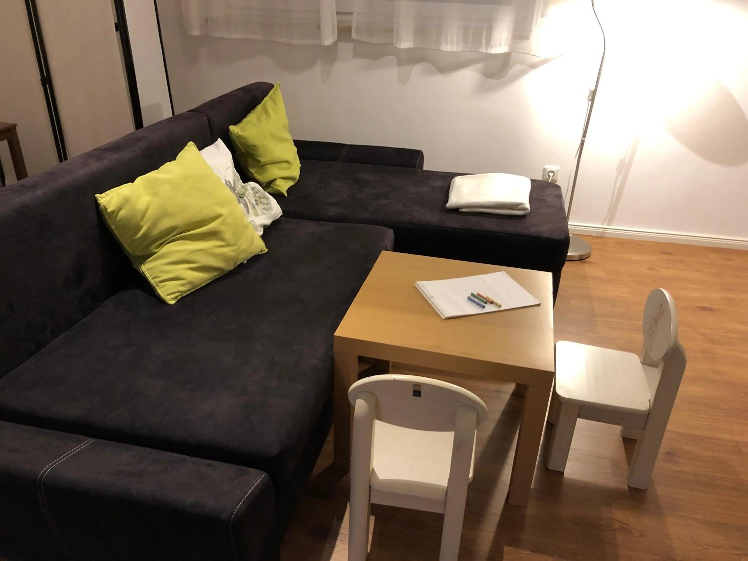 Seating area in Für aktive Reisende mein Aparthotel Ochsenfurt mit Terrasse, ideal for long stay, relocation