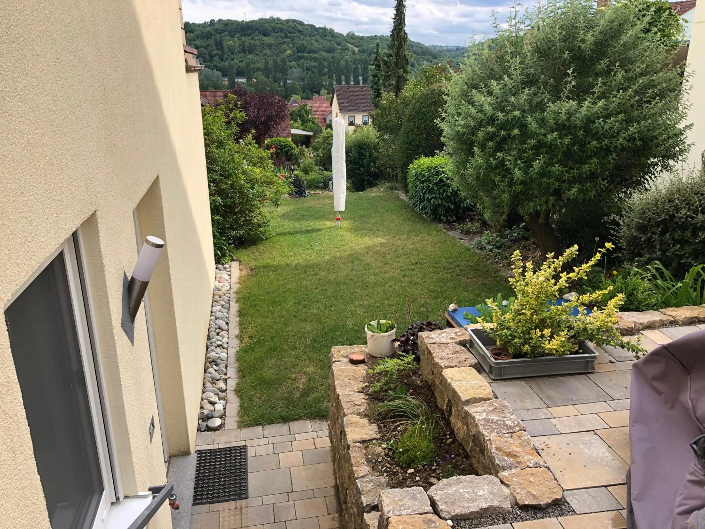 Property building in Für aktive Reisende mein Aparthotel Ochsenfurt mit Terrasse, ideal for long stay, relocation