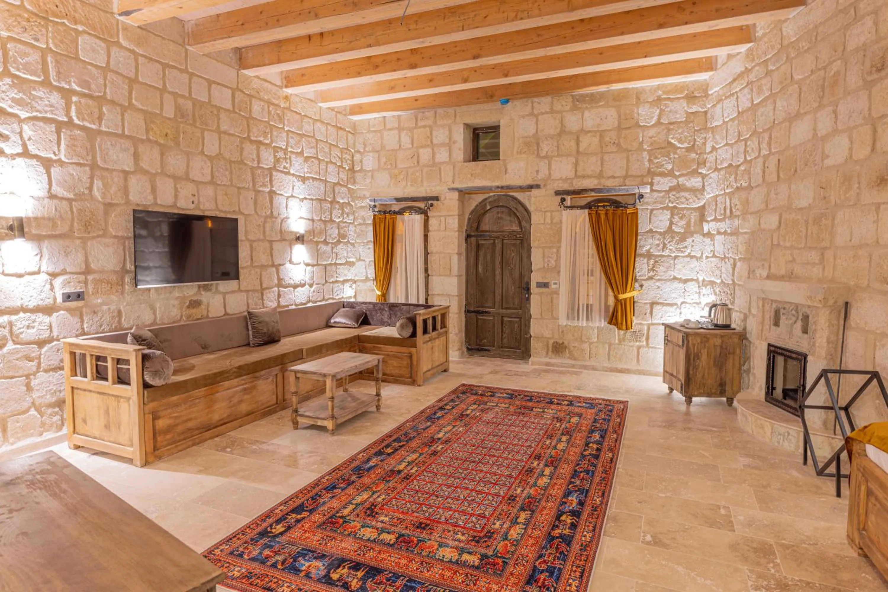 Living room in Chakra Special Caves