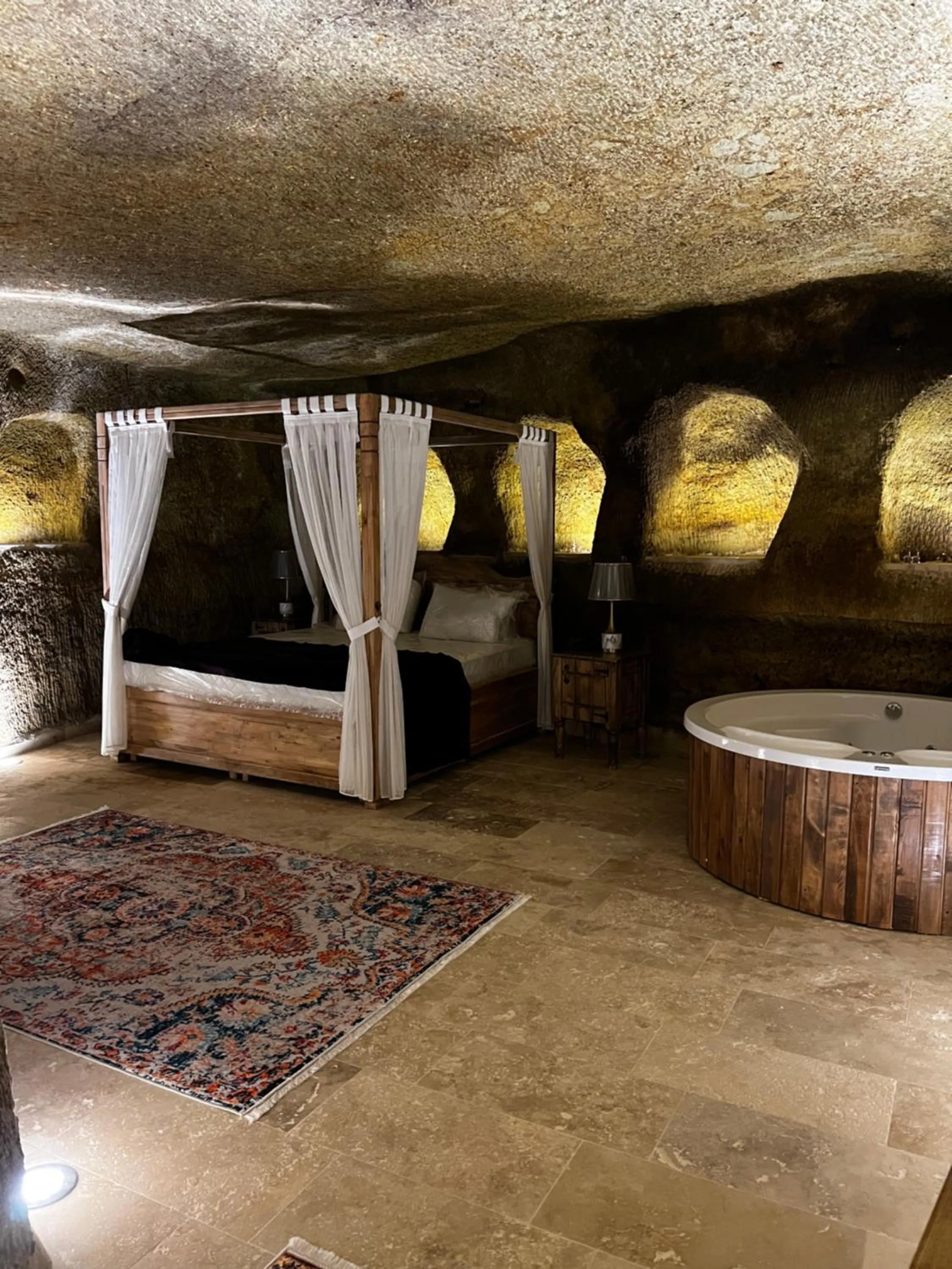 Bedroom in Chakra Special Caves