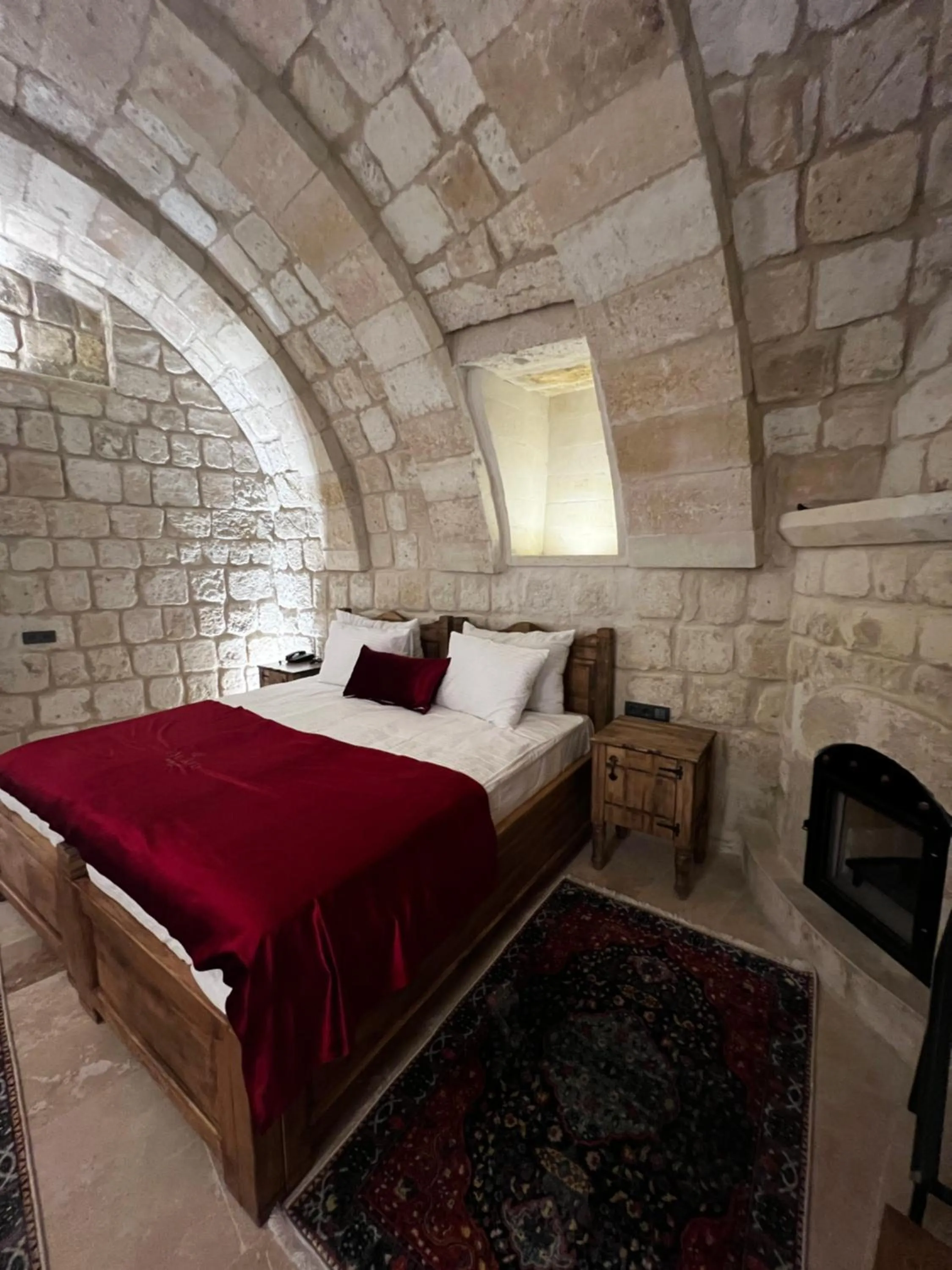 Bed in Chakra Special Caves