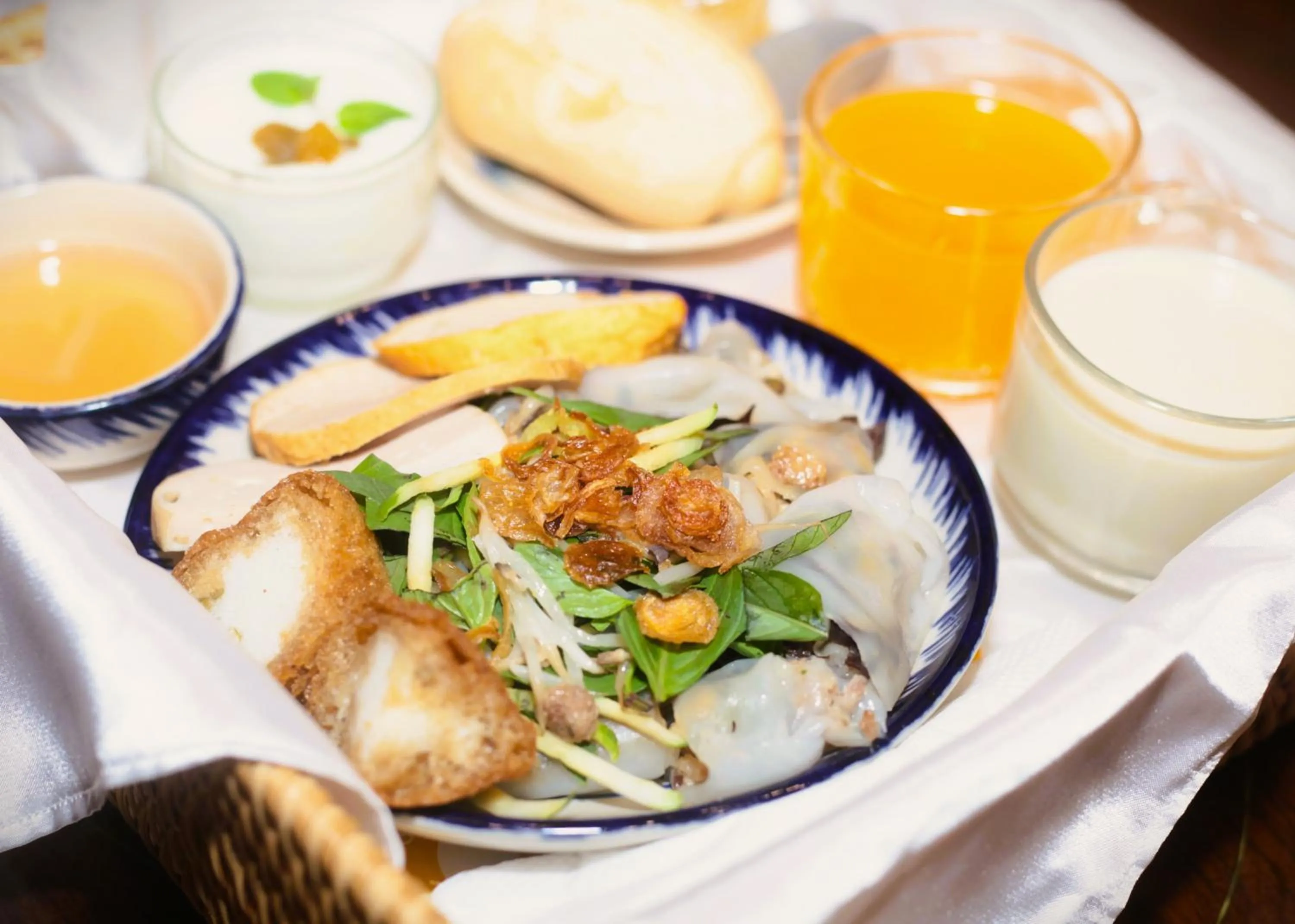 Breakfast in Lantern Hotel