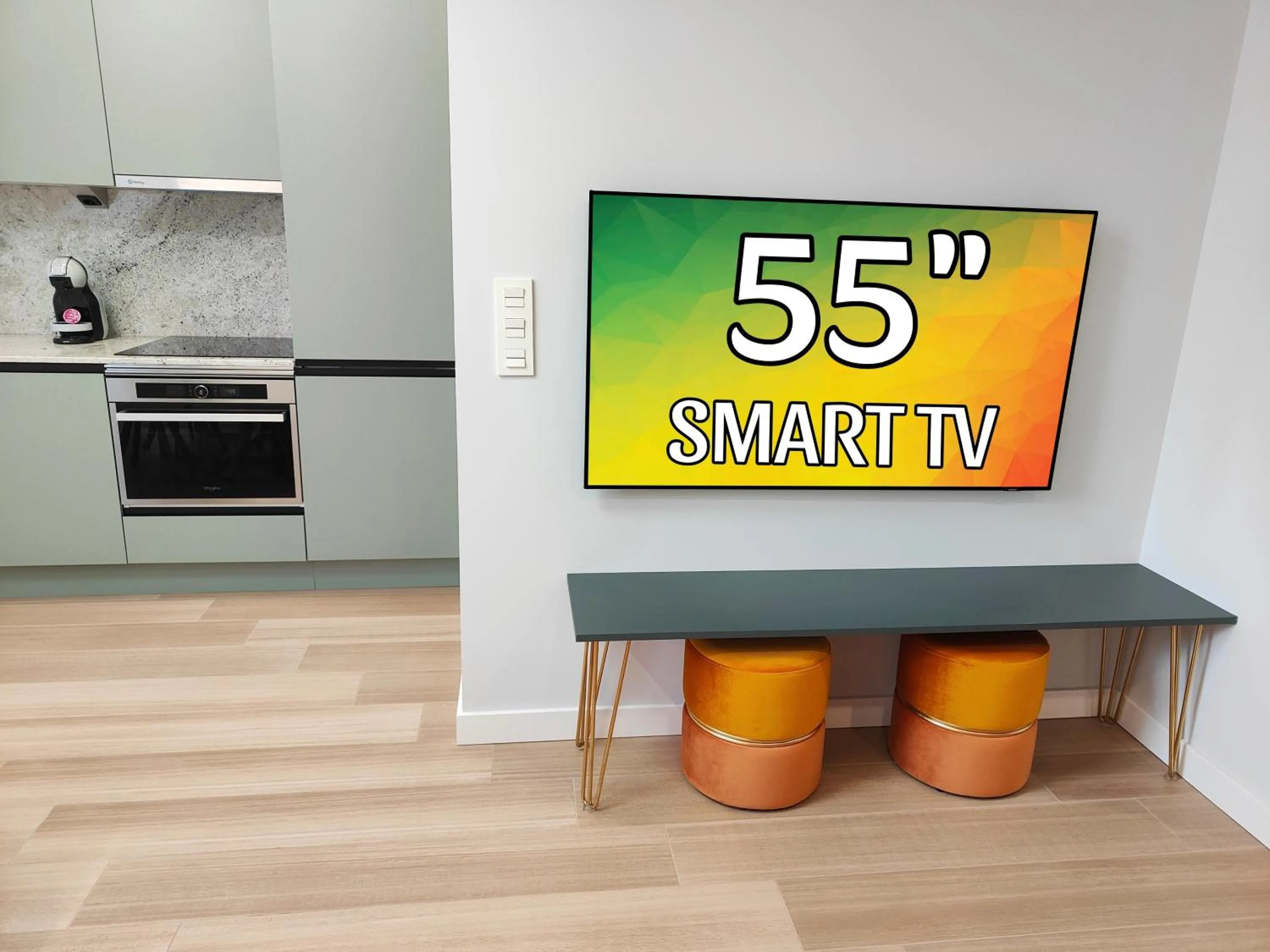 TV and multimedia in Apartamentos Centro Oviedo Caveda