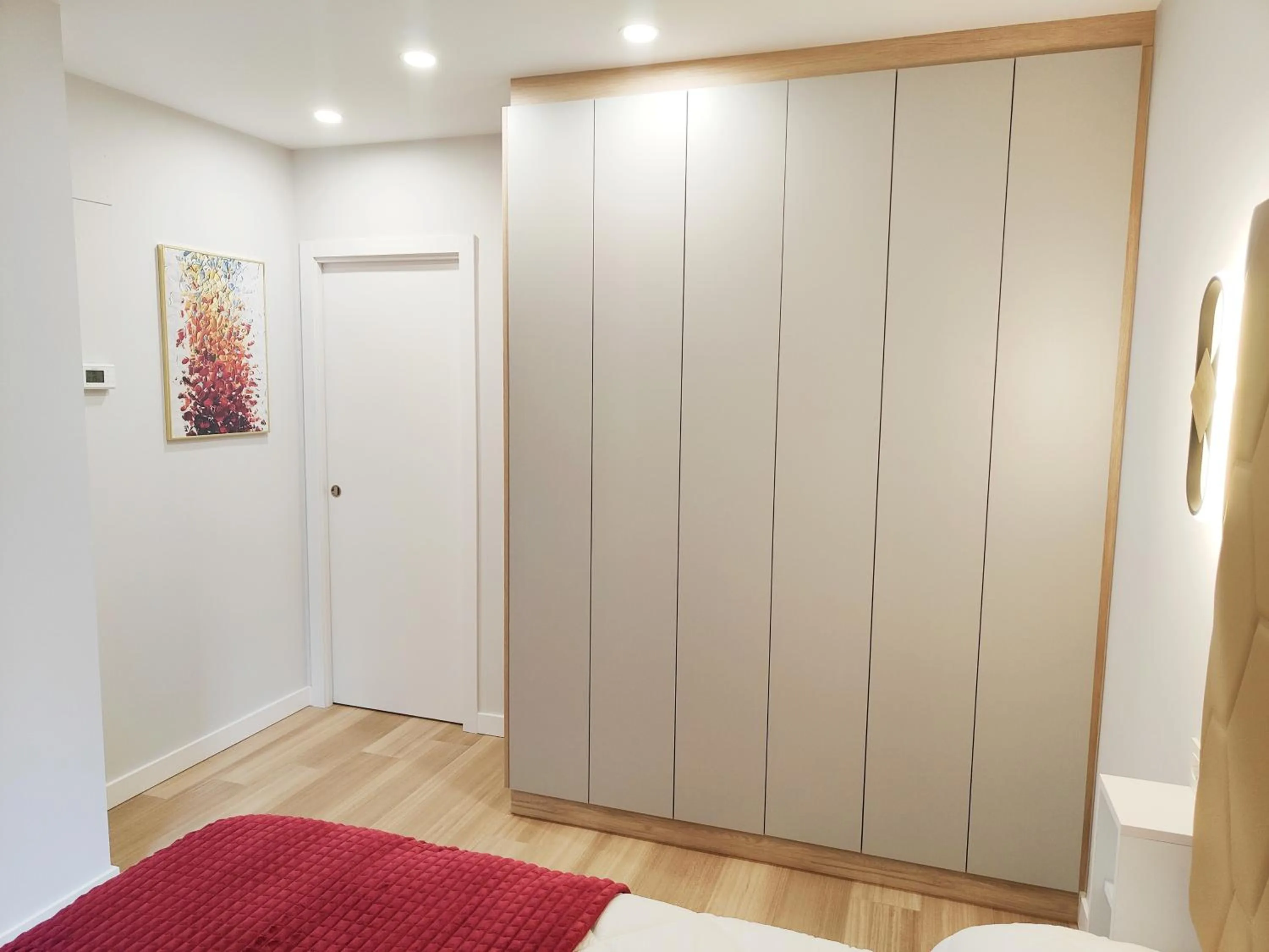 Bedroom, Bed in Apartamentos Centro Oviedo Caveda