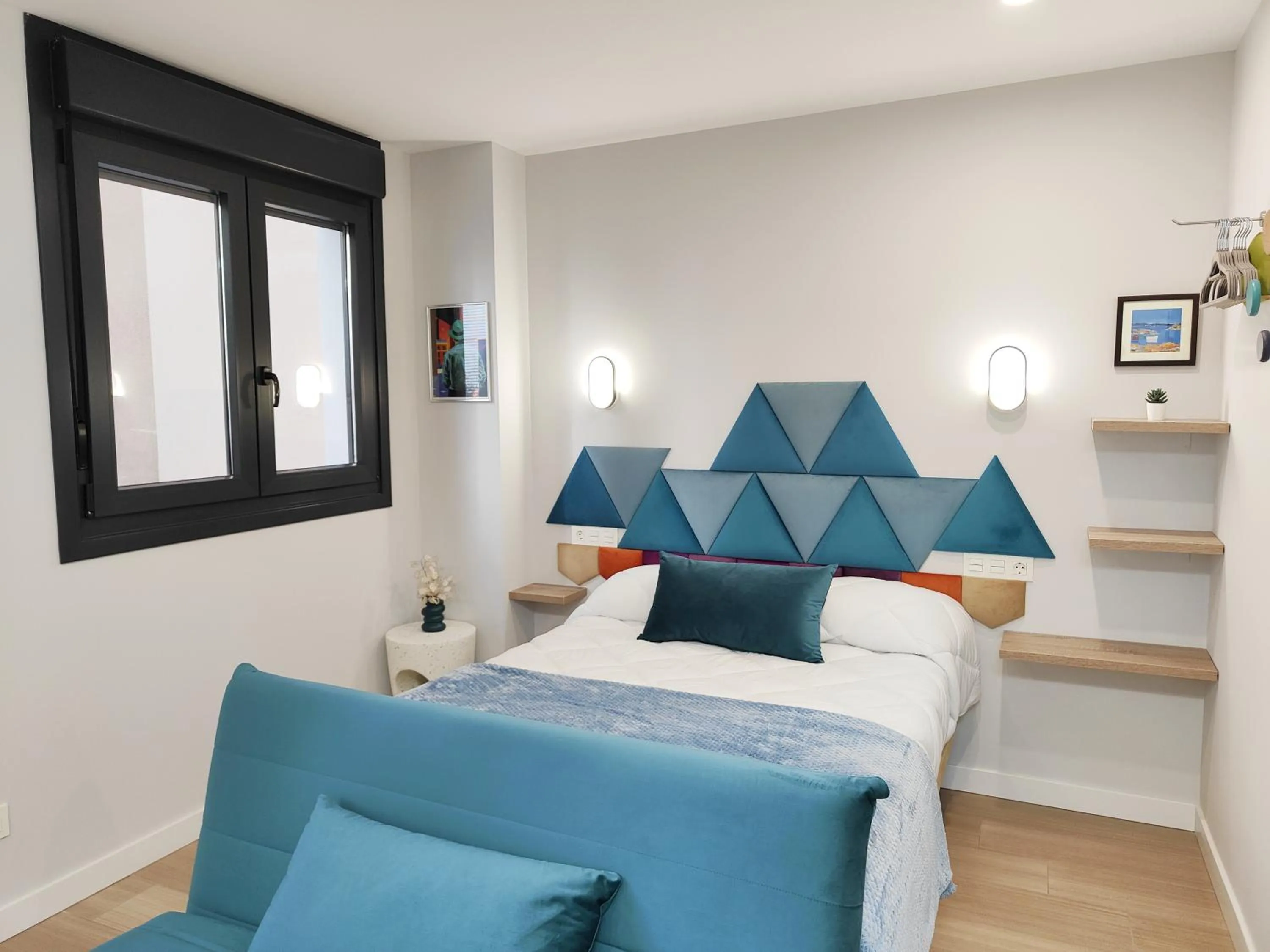 Bed in Apartamentos Centro Oviedo Caveda