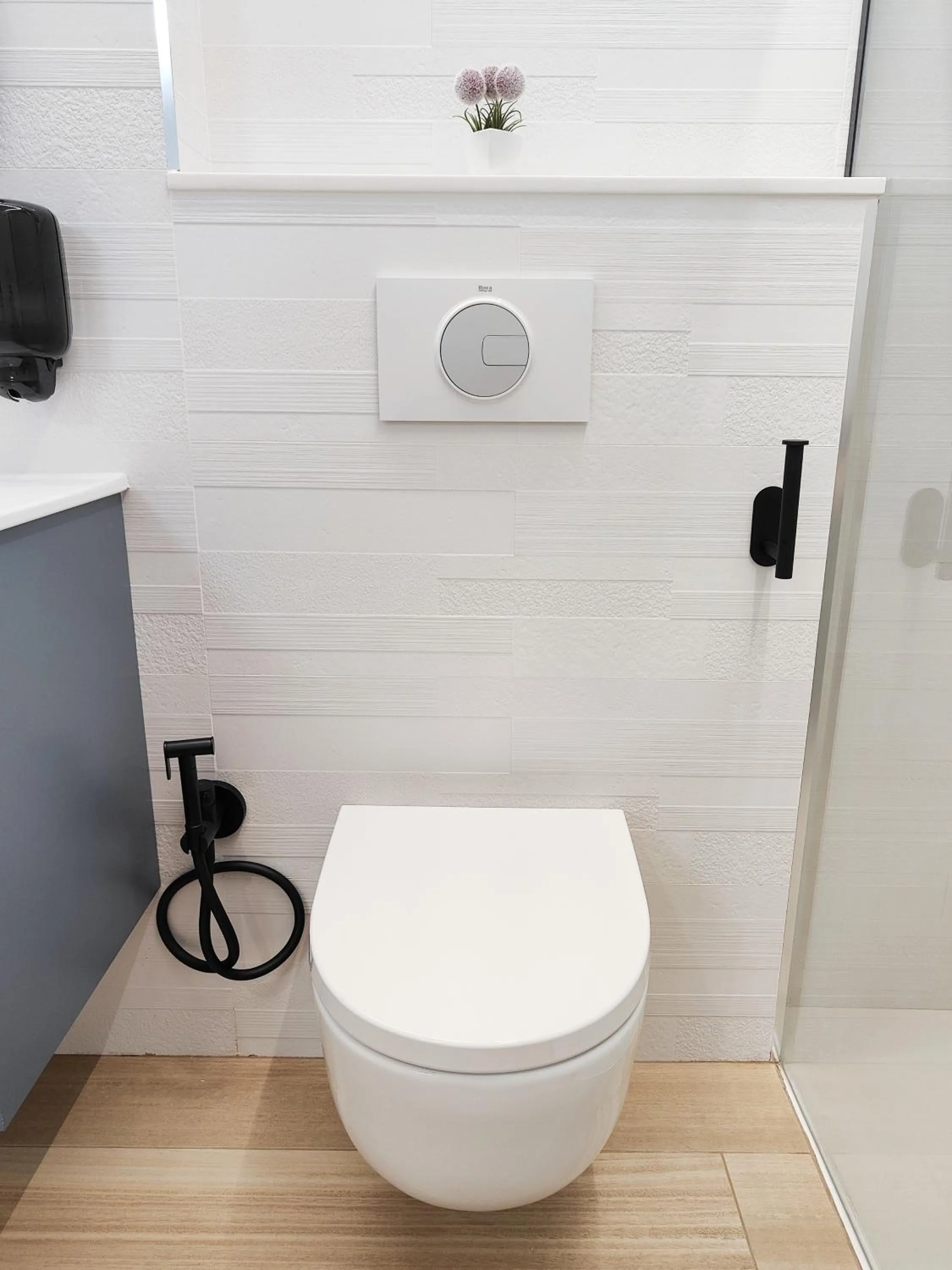 Toilet in Apartamentos Centro Oviedo Caveda