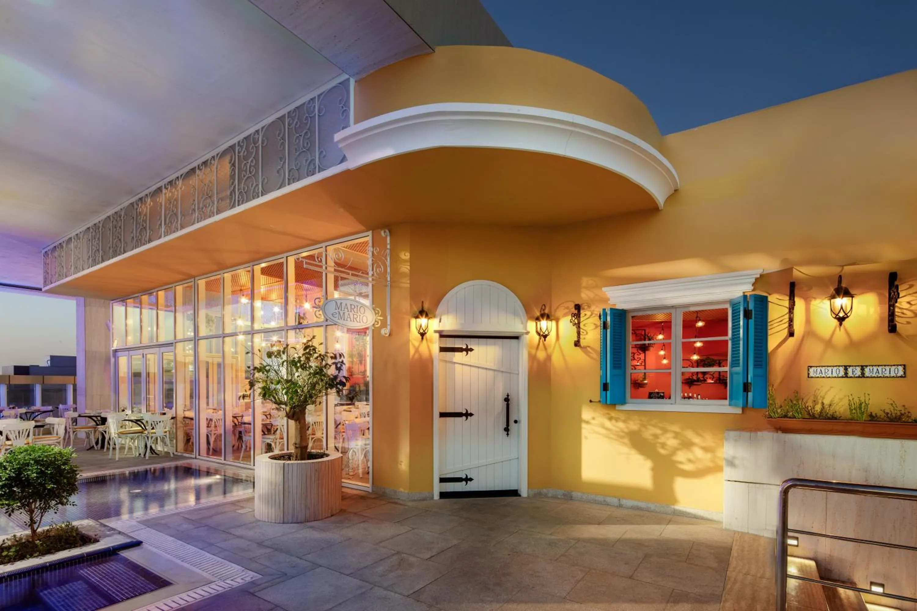 Restaurant/places to eat in Millennium Place Doha