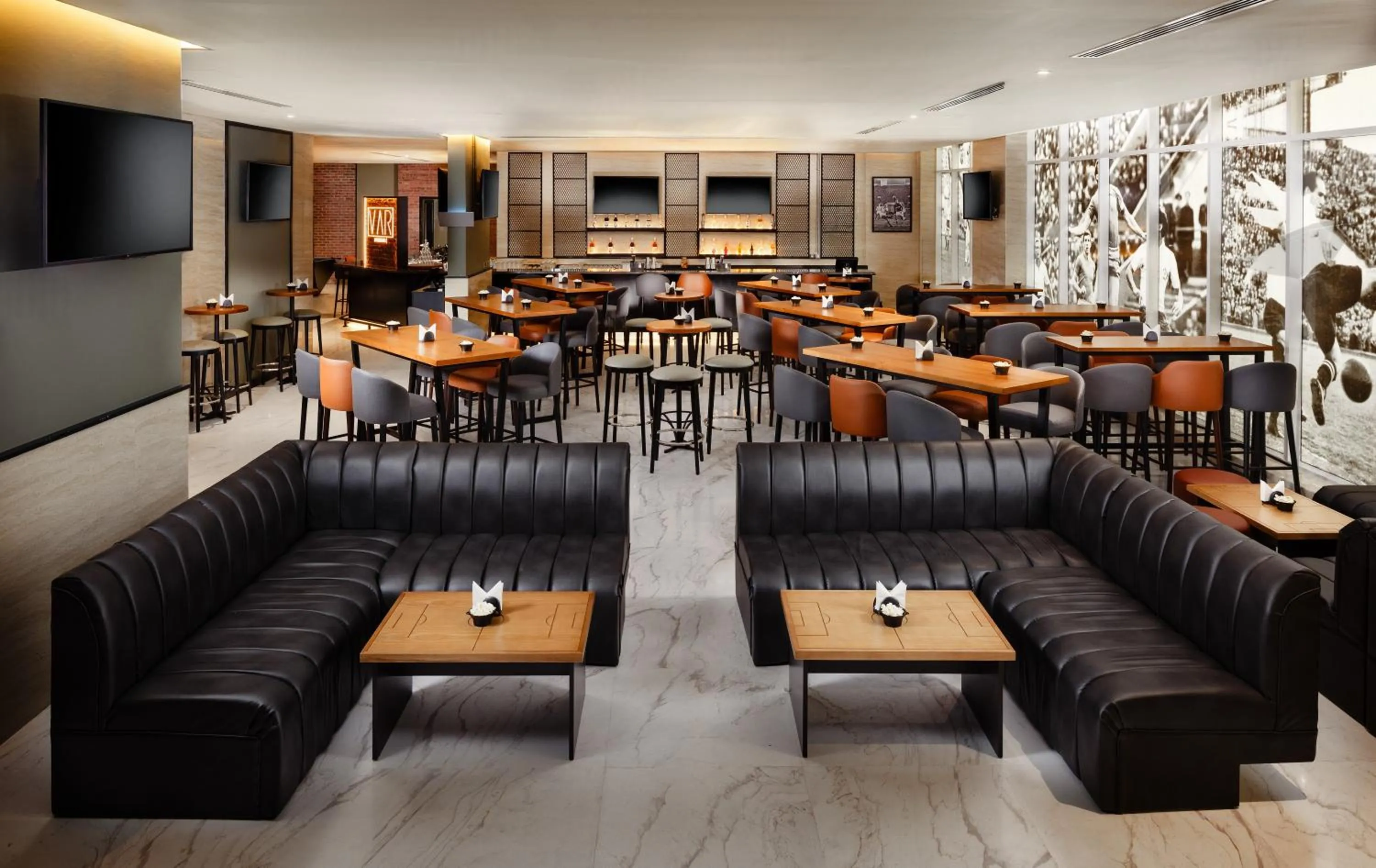 Restaurant/places to eat in Millennium Place Doha