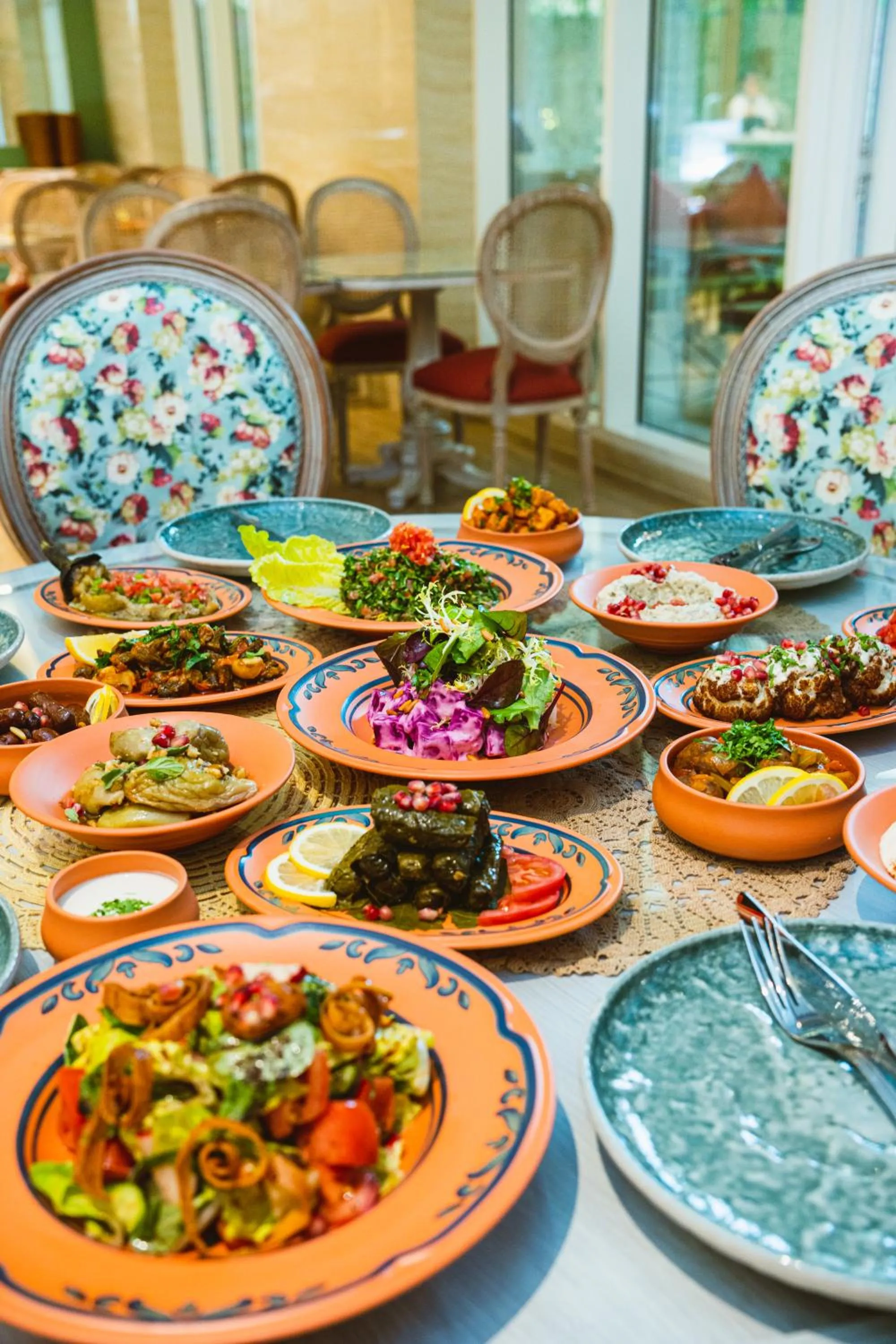 Restaurant/places to eat in Millennium Place Doha