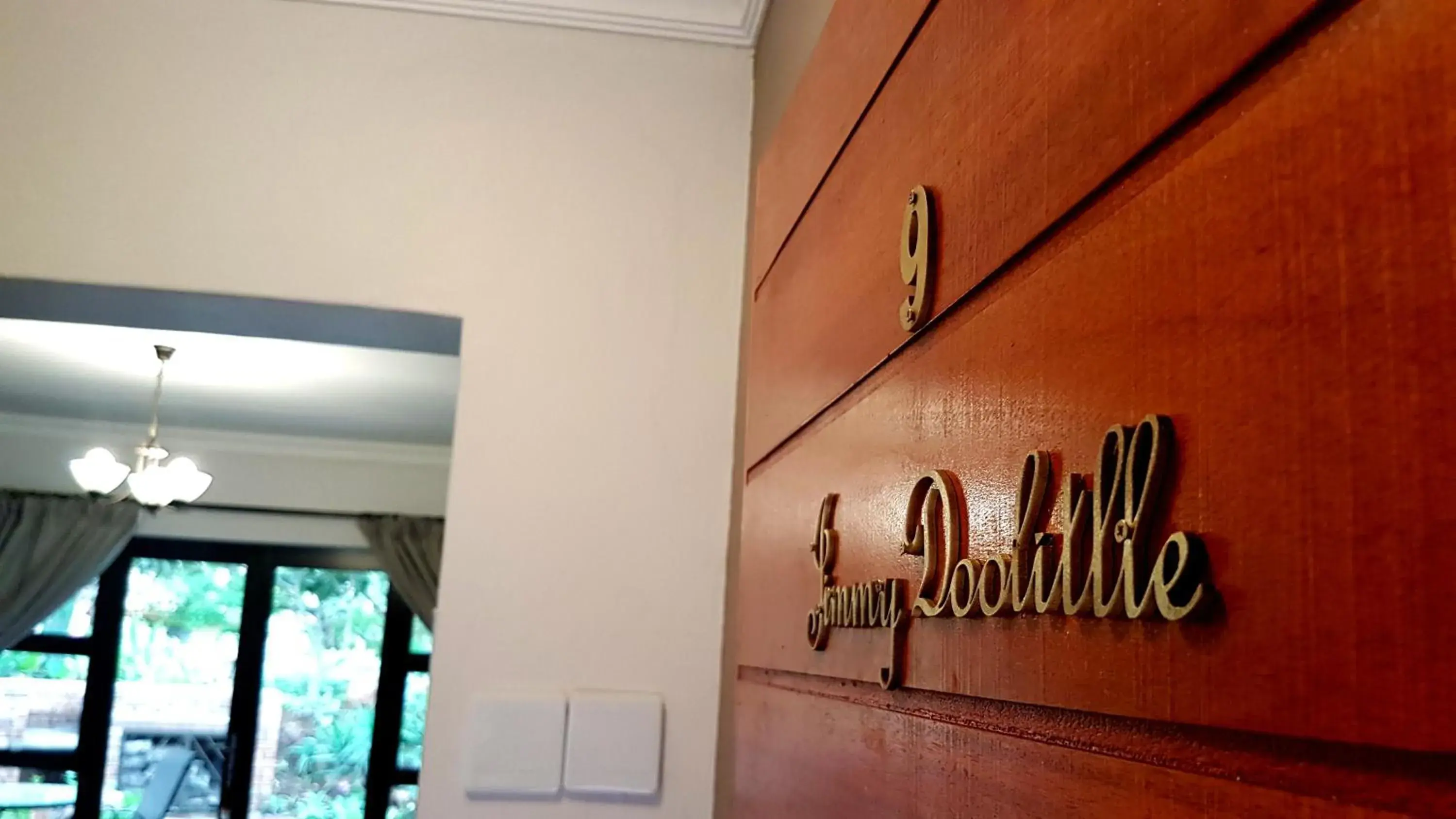 Deluxe Double Room (2 Adults + 1 Child) - single occupancy in Barnstormers Rest Deluxe Double Room (2 Adults + 1 Child) - single occupancy in Barnstormers Rest